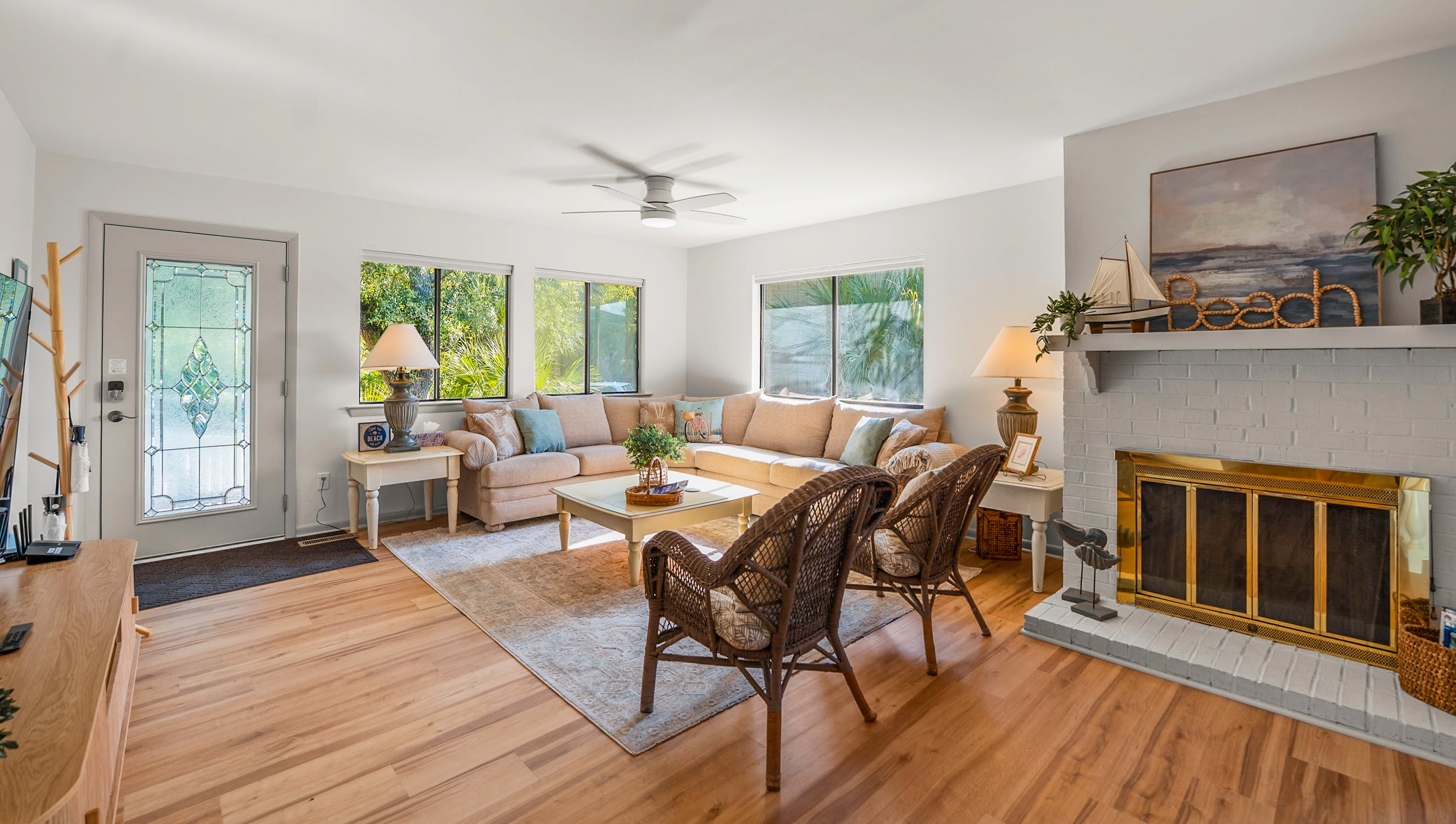 864 Sabal Court Beautiful Marsh Views | Photo 6