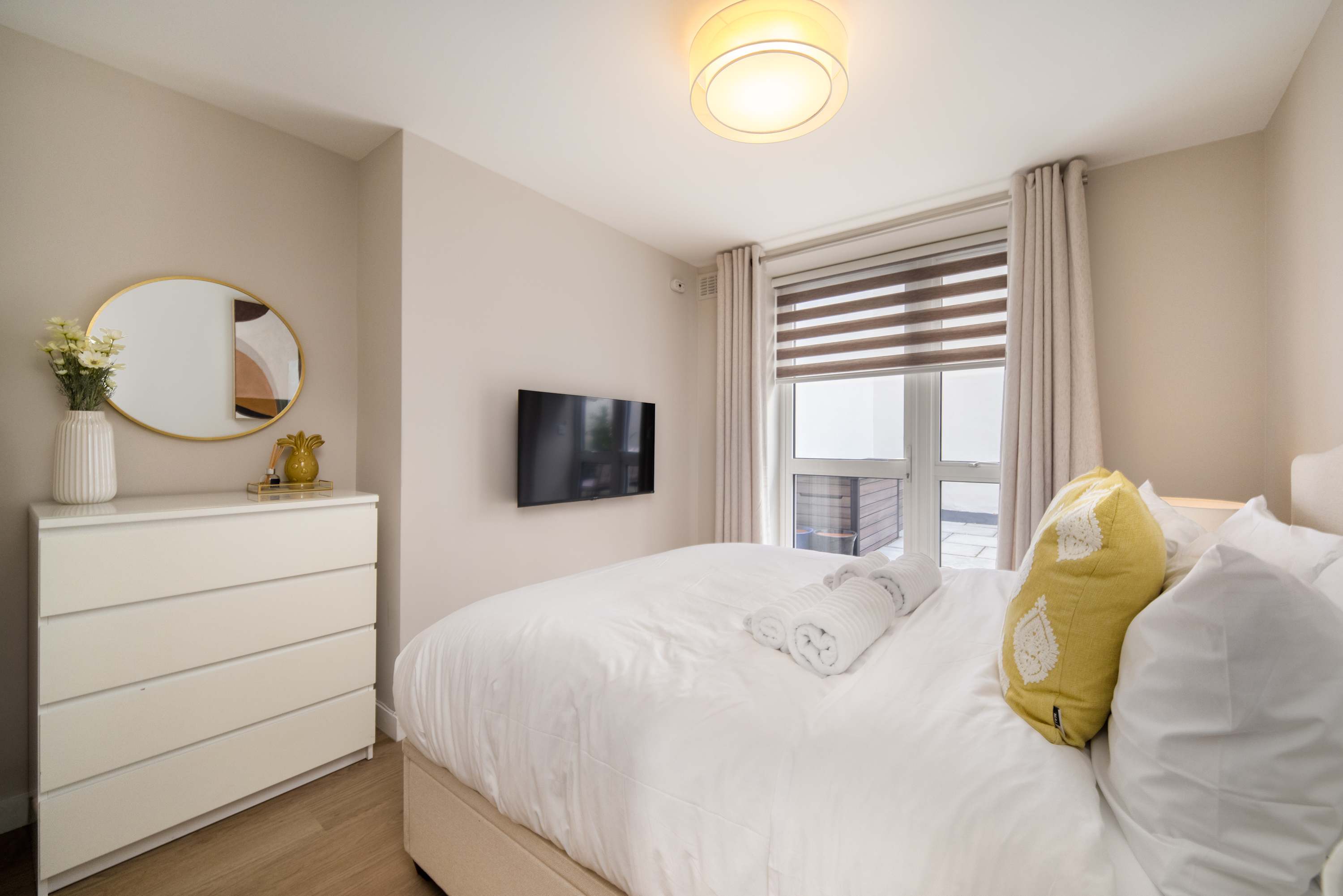 10 Mins Walk to Bond Street, Marylebone Retreat