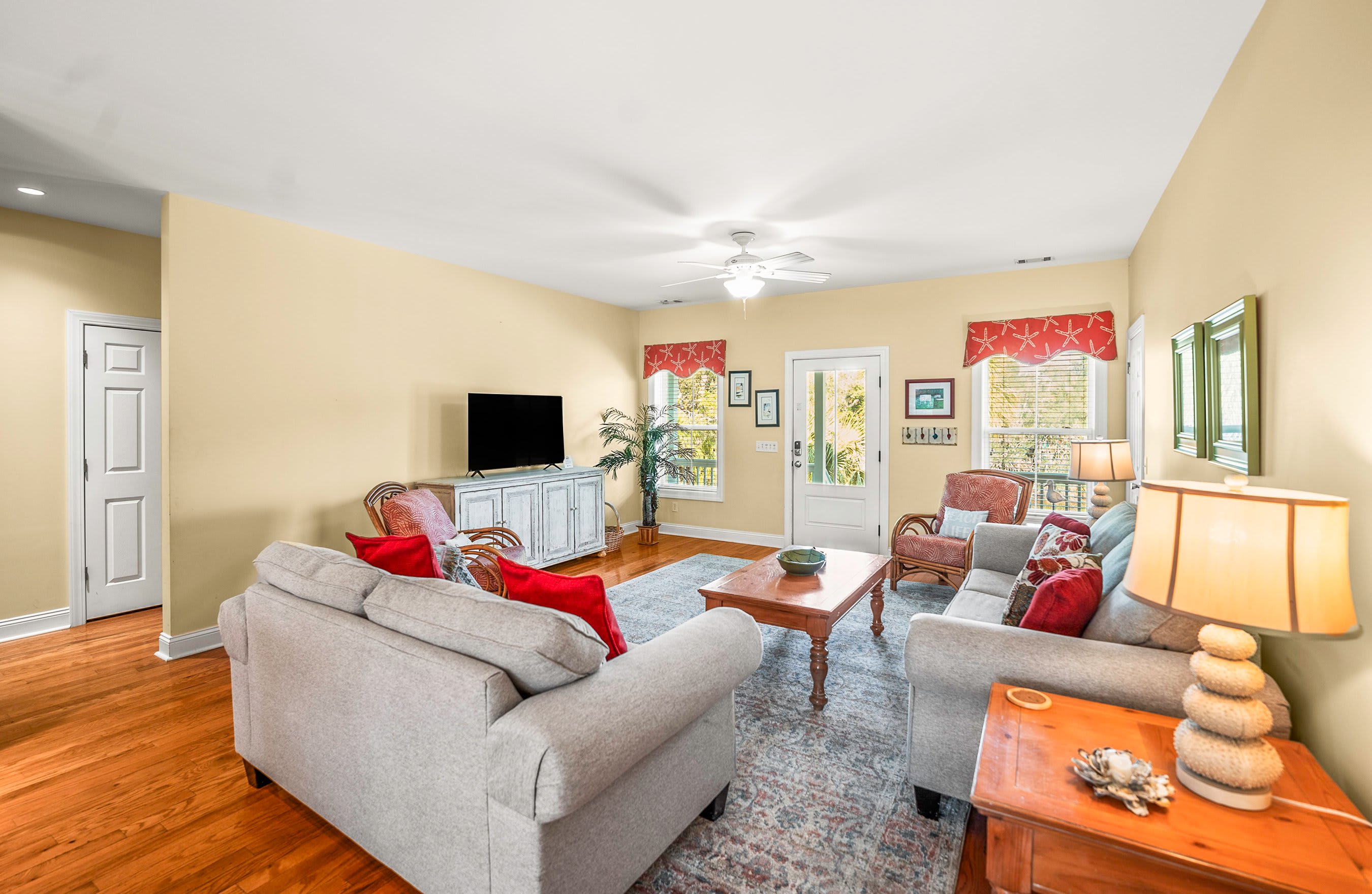 271 Deer Lake Drive | Photo 7