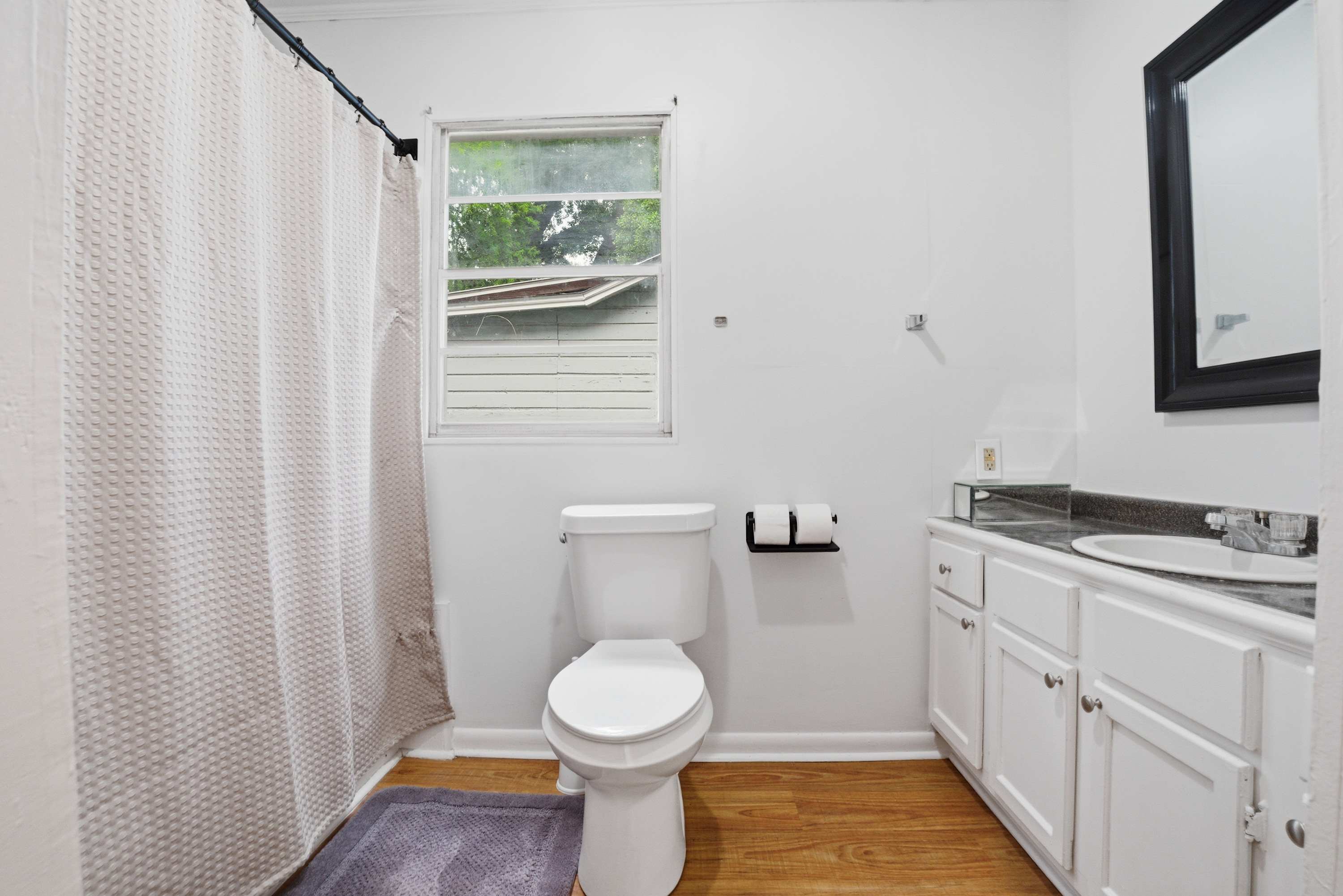 Family-Friendly 5BR Lafayette Stay Near Downtown