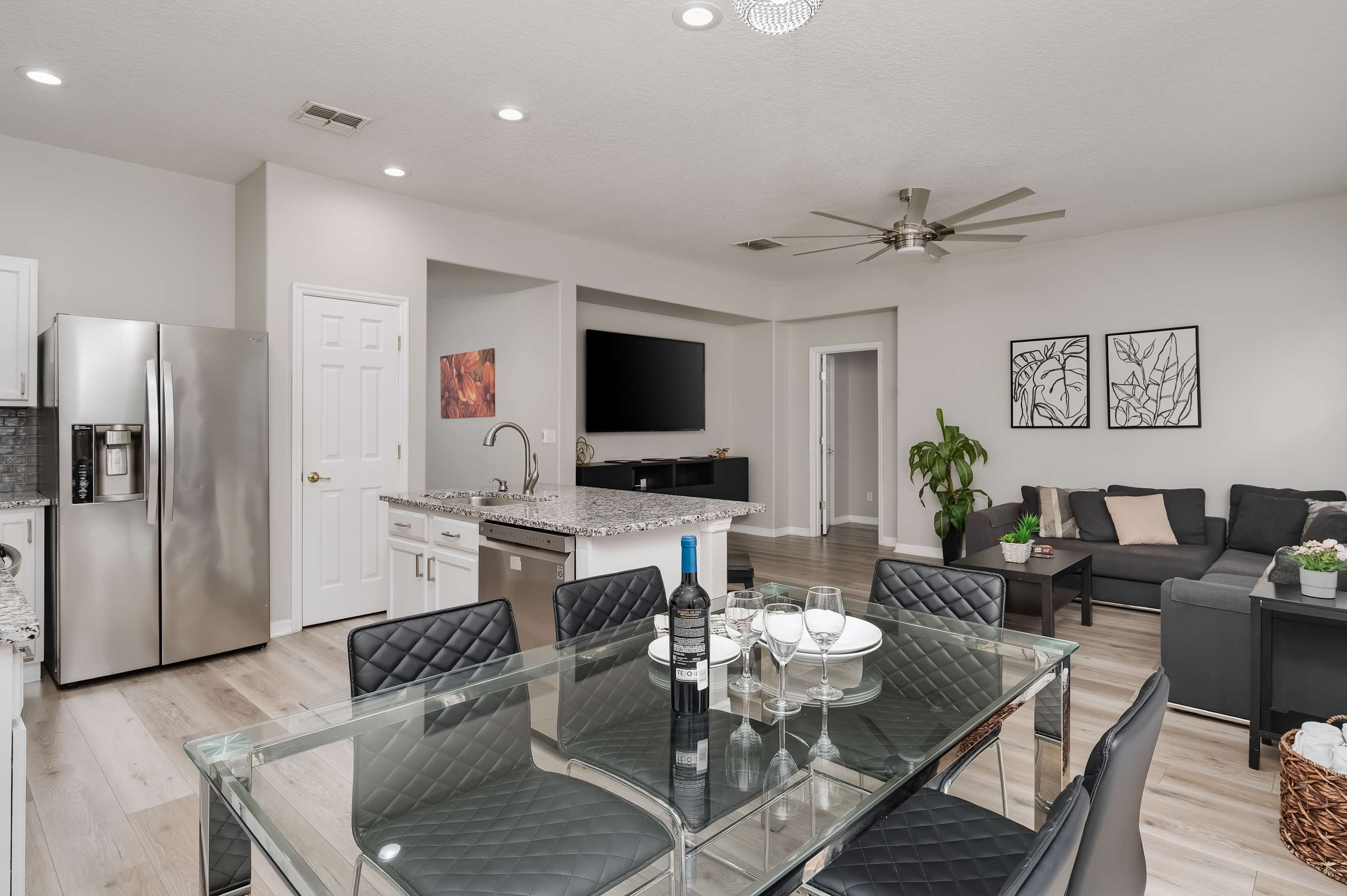 Disney home w/ pool & Game Room