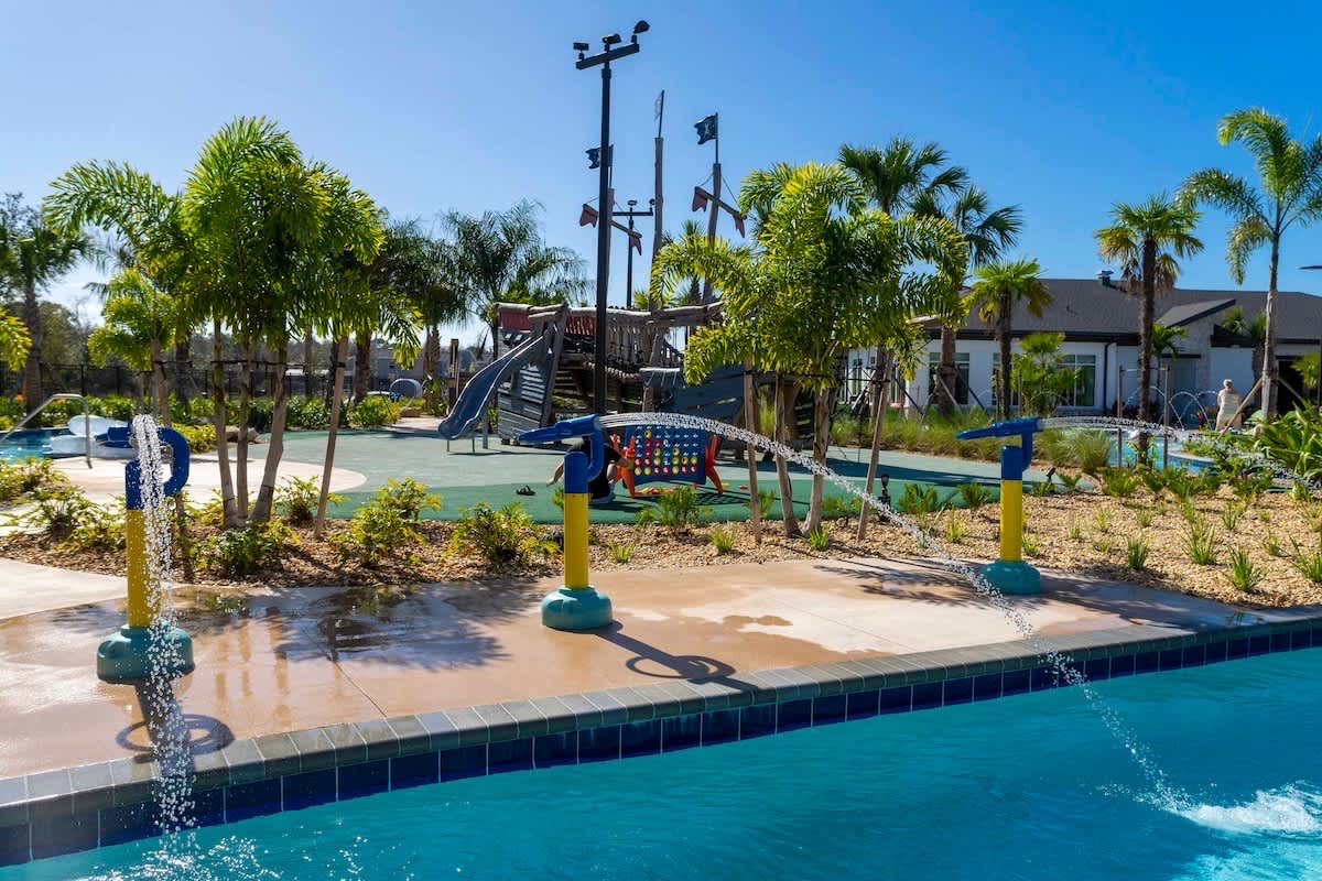 Disney Getaway w/ Pool, Lazy River & Water Park