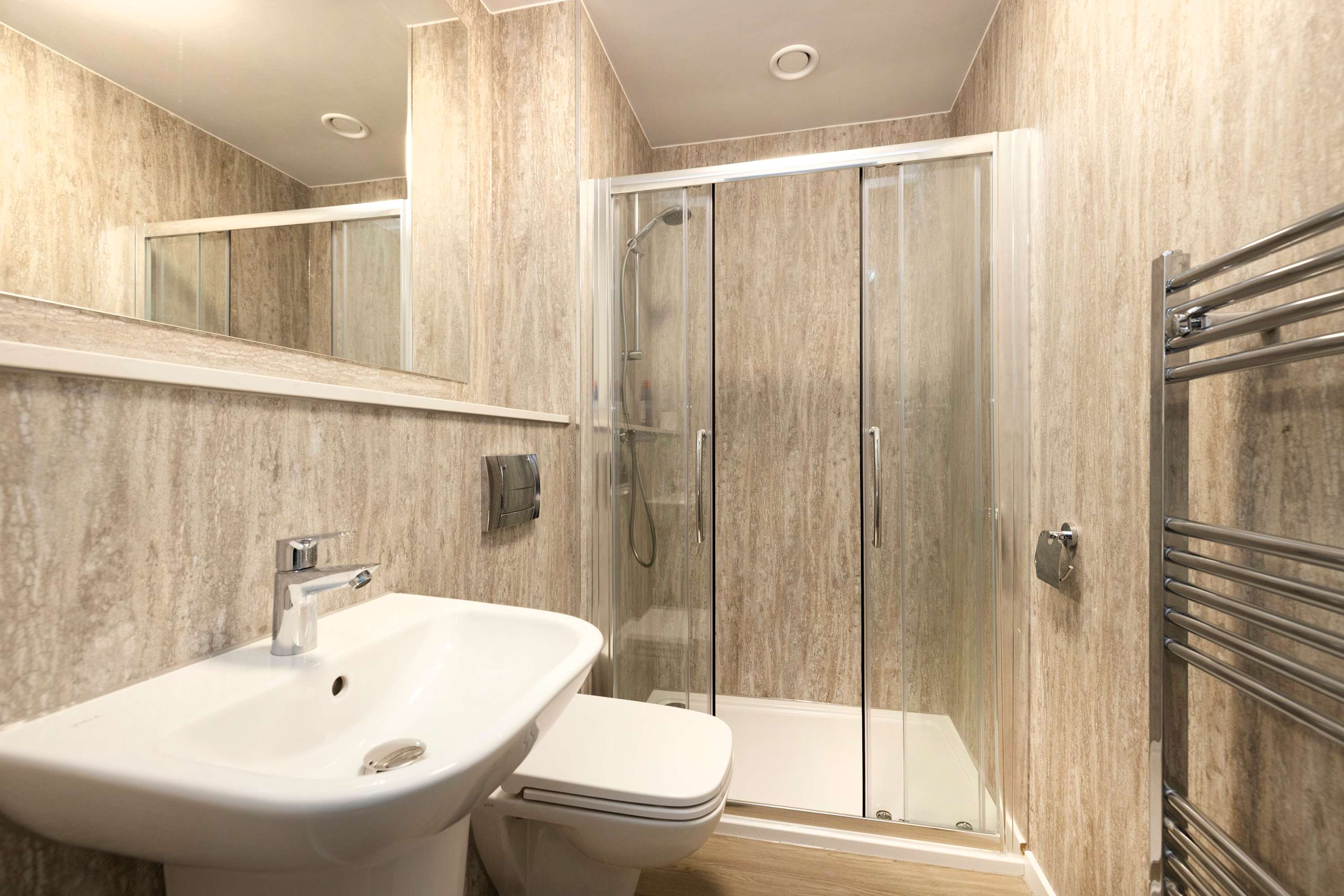 View Spacious City-Centre Home with Garden Access in Gillespie Crescent 40 EH10 4HX Spacious City-Centre Home with Garden Access in Gillespie Crescent 40 EH10 4HX - Property image 22 - VivreStays