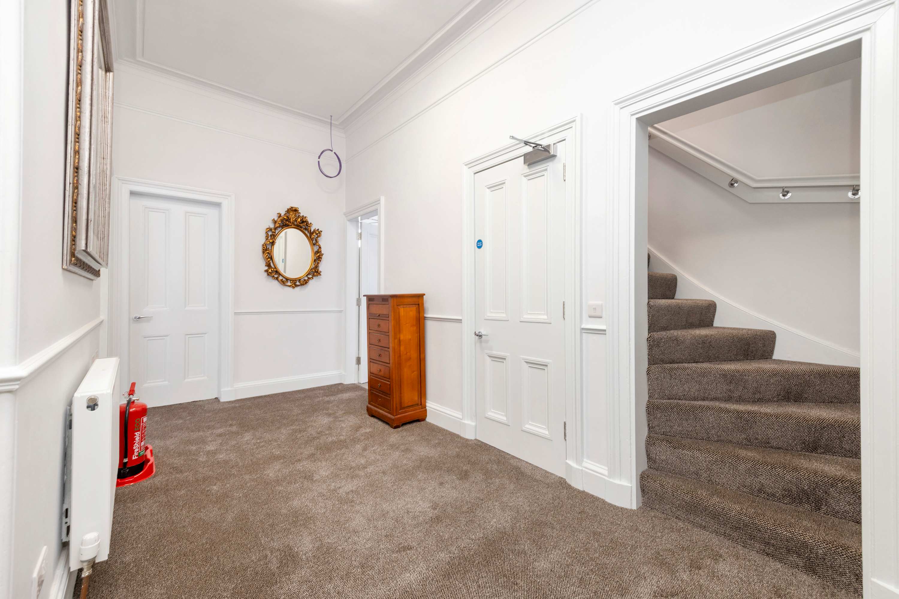 View Spacious City-Centre Home with Garden Access in Gillespie Crescent 40 EH10 4HX Spacious City-Centre Home with Garden Access in Gillespie Crescent 40 EH10 4HX - Property image 43 - VivreStays