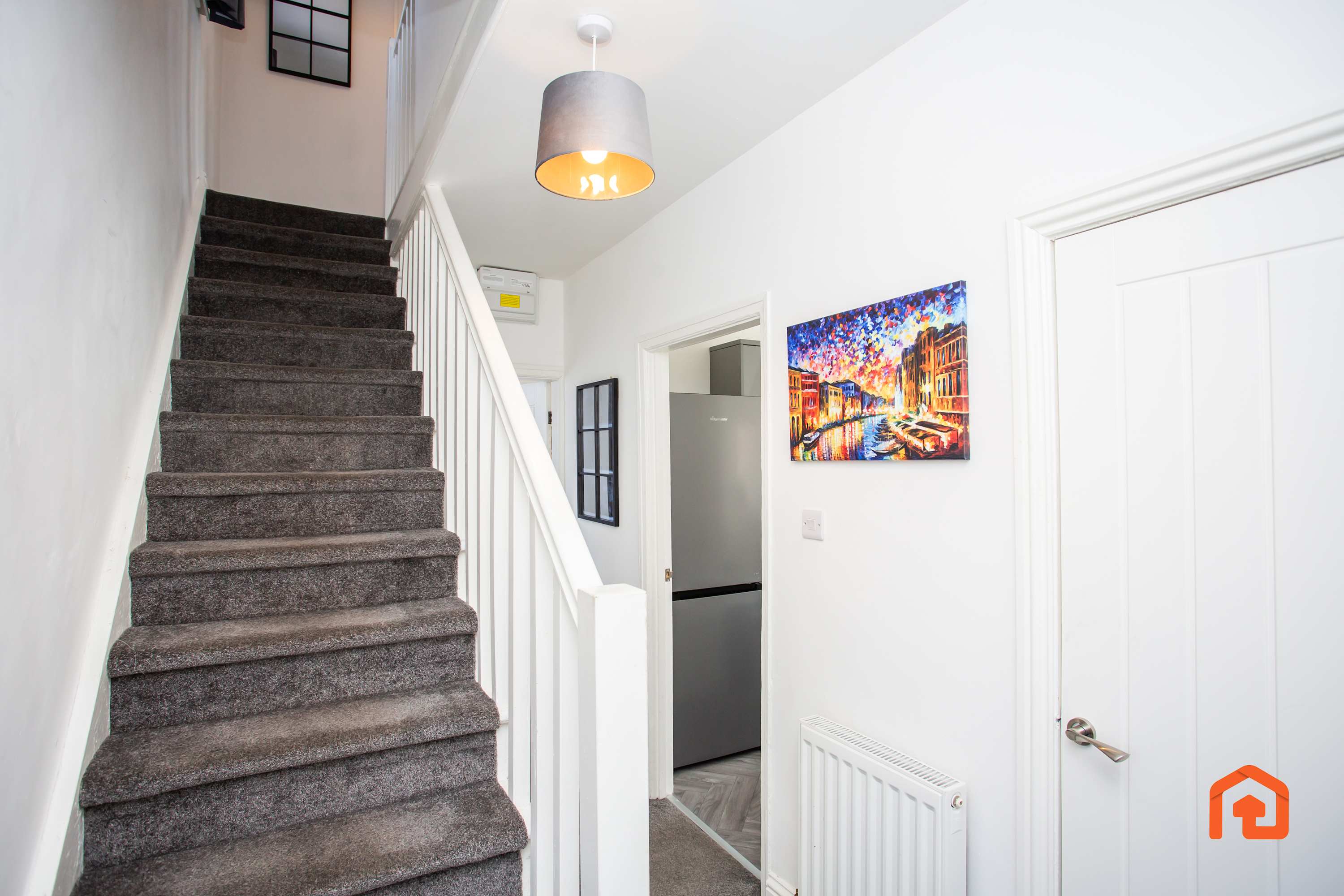 Vacant Nests  Spacious 3BR house Free parking in Pringle Place 46 DH7 7JD - Property image 25 - VivreStays