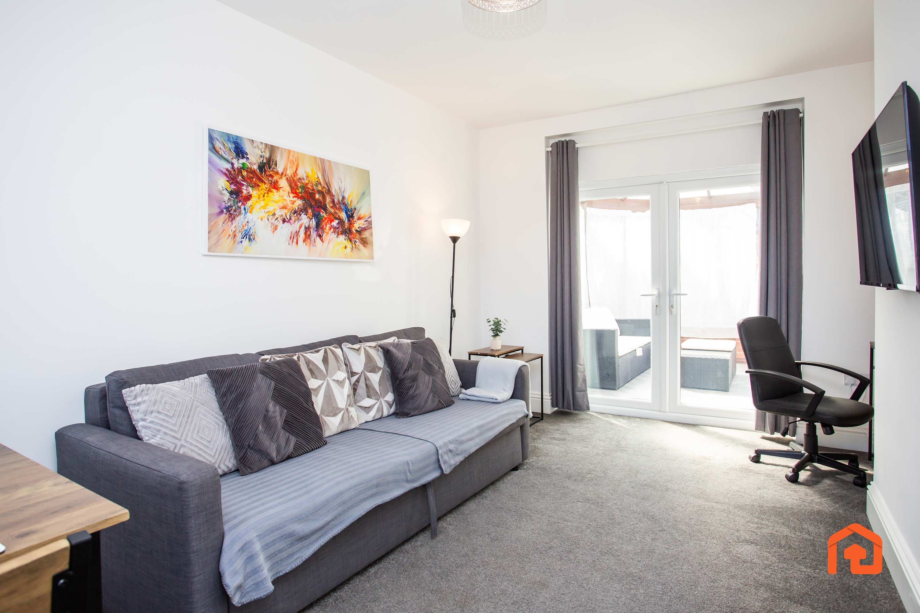 Vacant Nests  Spacious 3BR house Free parking in Pringle Place 46 DH7 7JD - Property image 26 - VivreStays