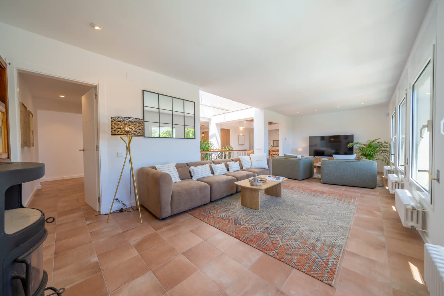 Villa Garden con Piscina, Frente al Mar y Aire Acondicionado