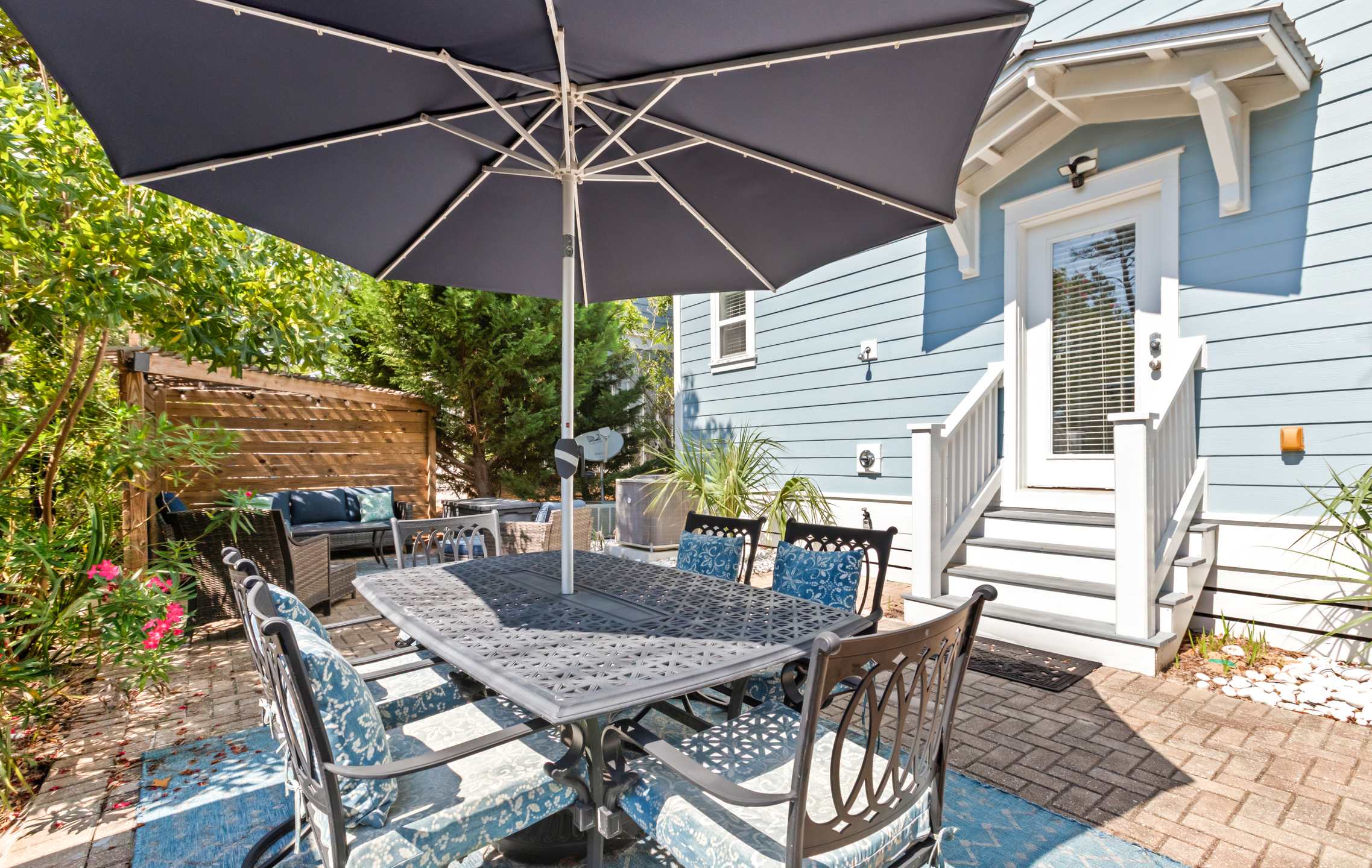 Barefoot Bungalow 25