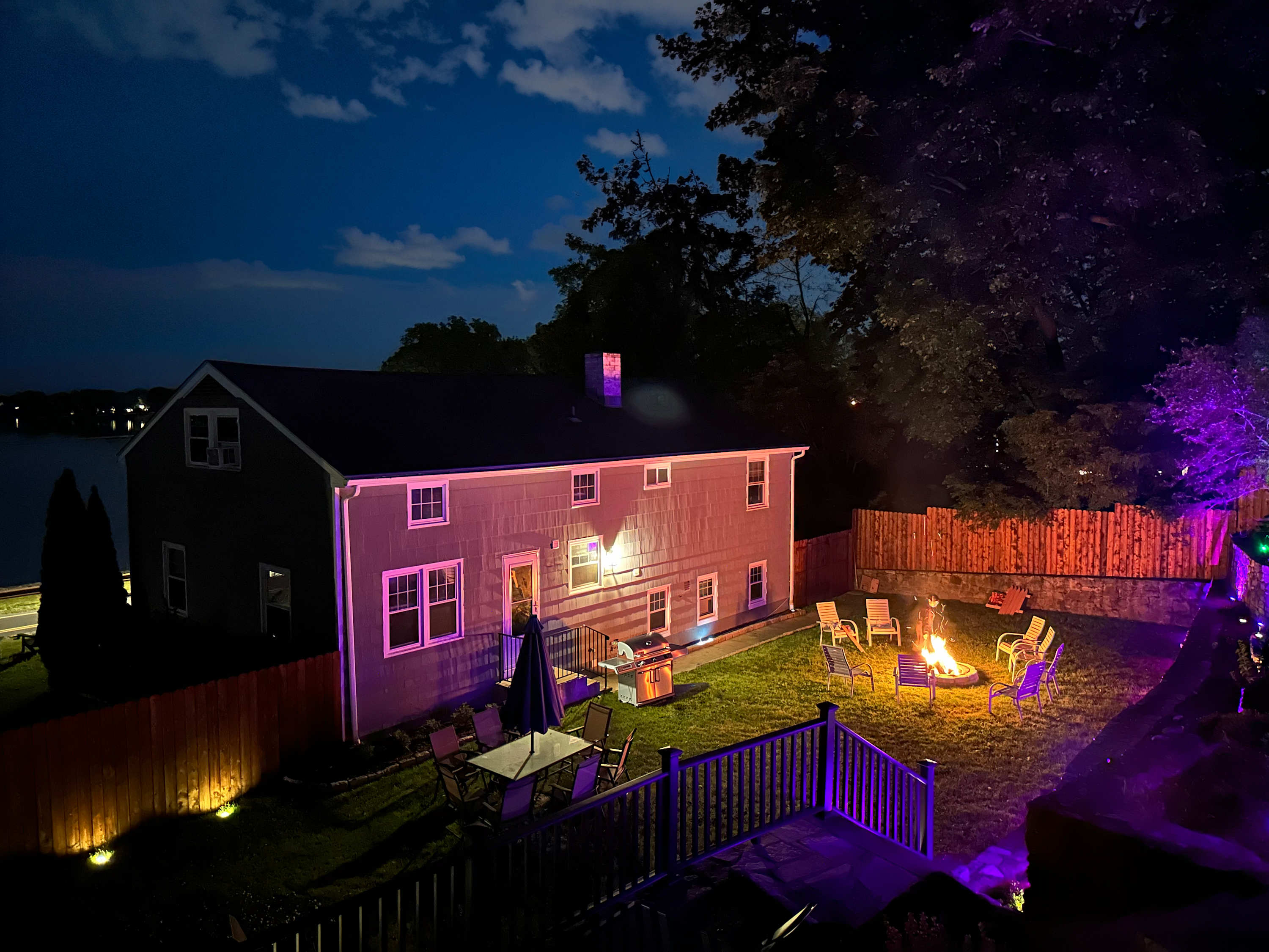 End the Day with S'mores, Stargazing & Fire Pit Gatherings End the Day with S'mores, Stargazing & Fire Pit Gatherings