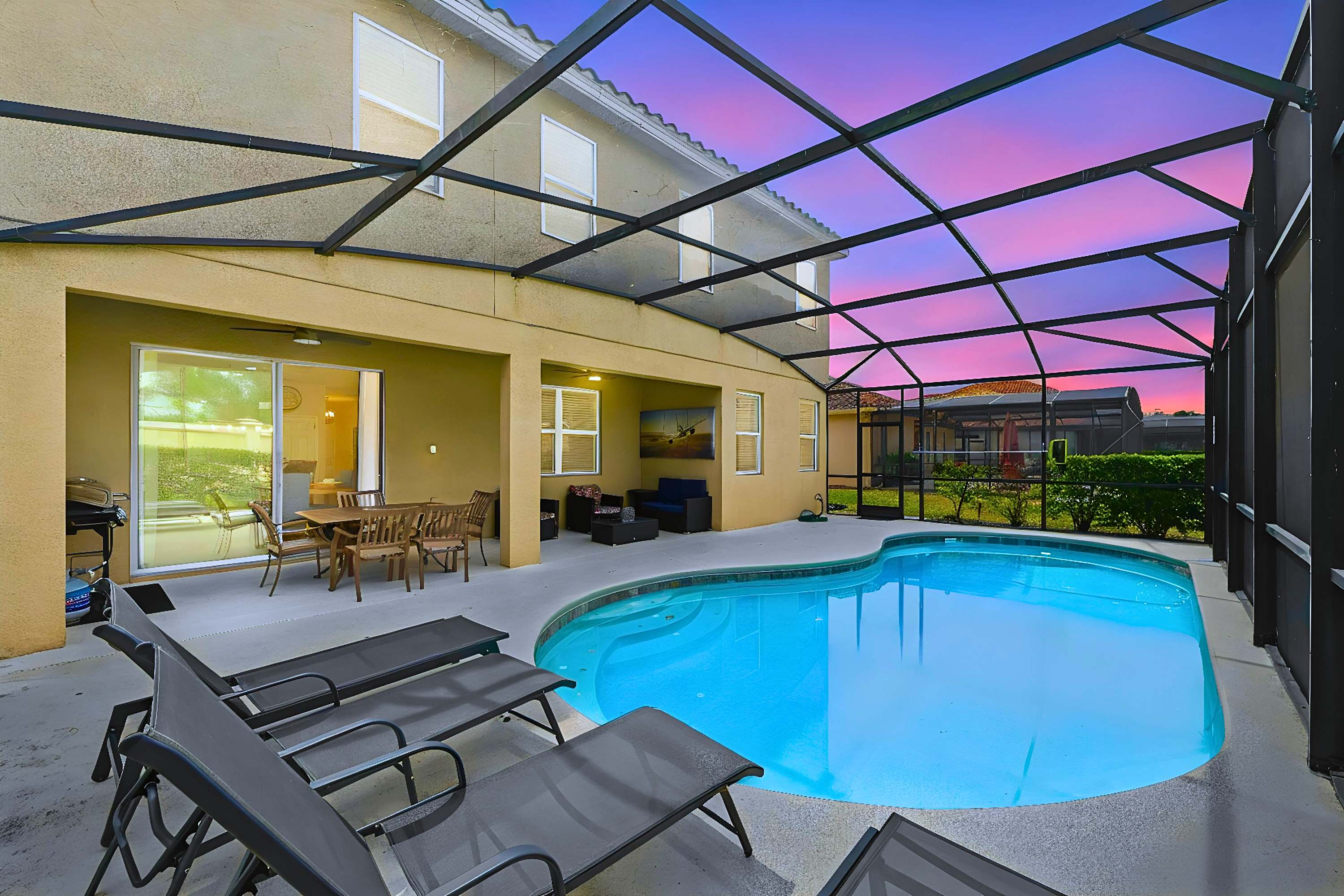 Upstay Disney Getaway with Pool Game Room