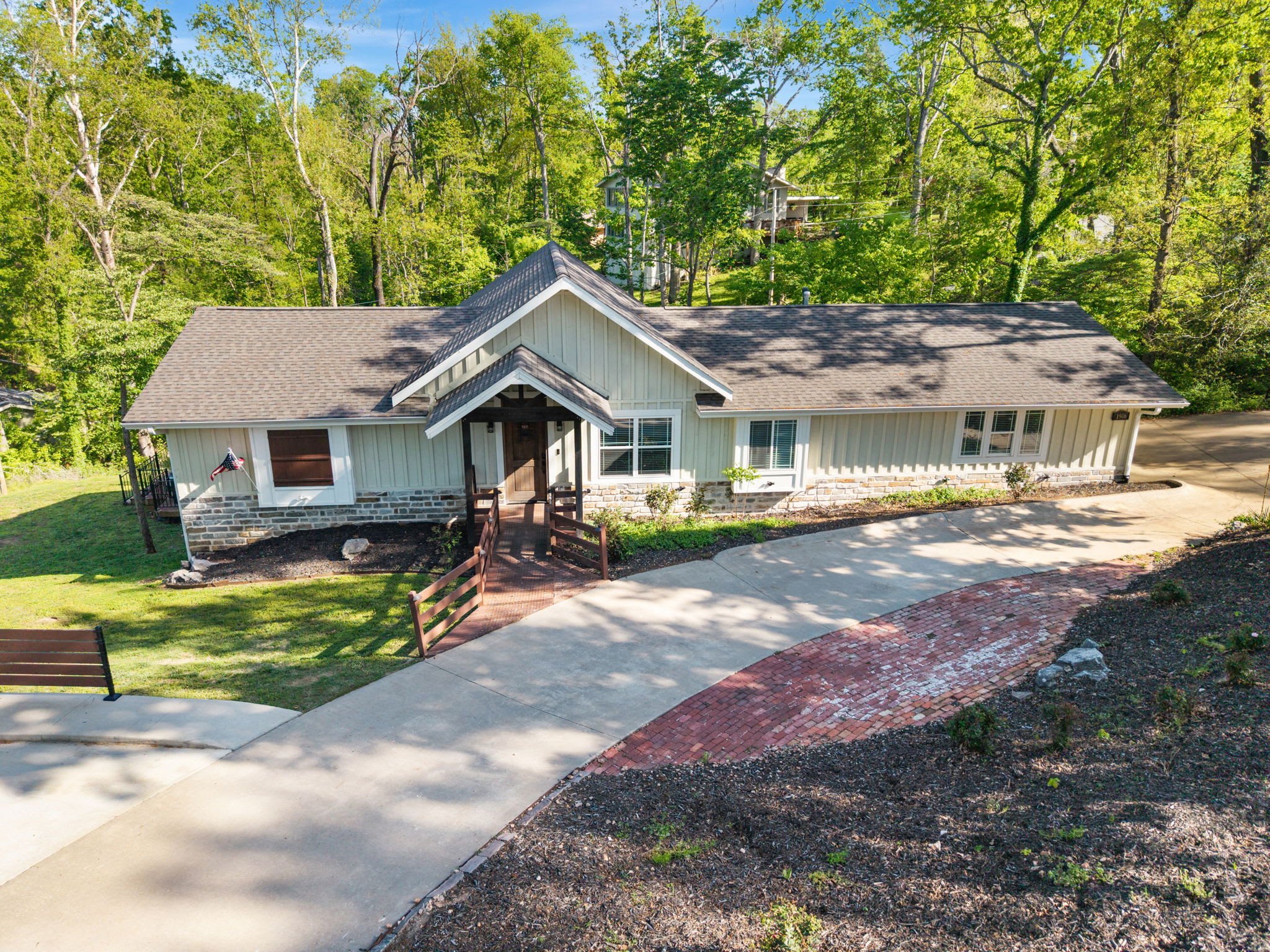 Tristan Trail House-ON MTB Trail-Hot Tub-Gameroom