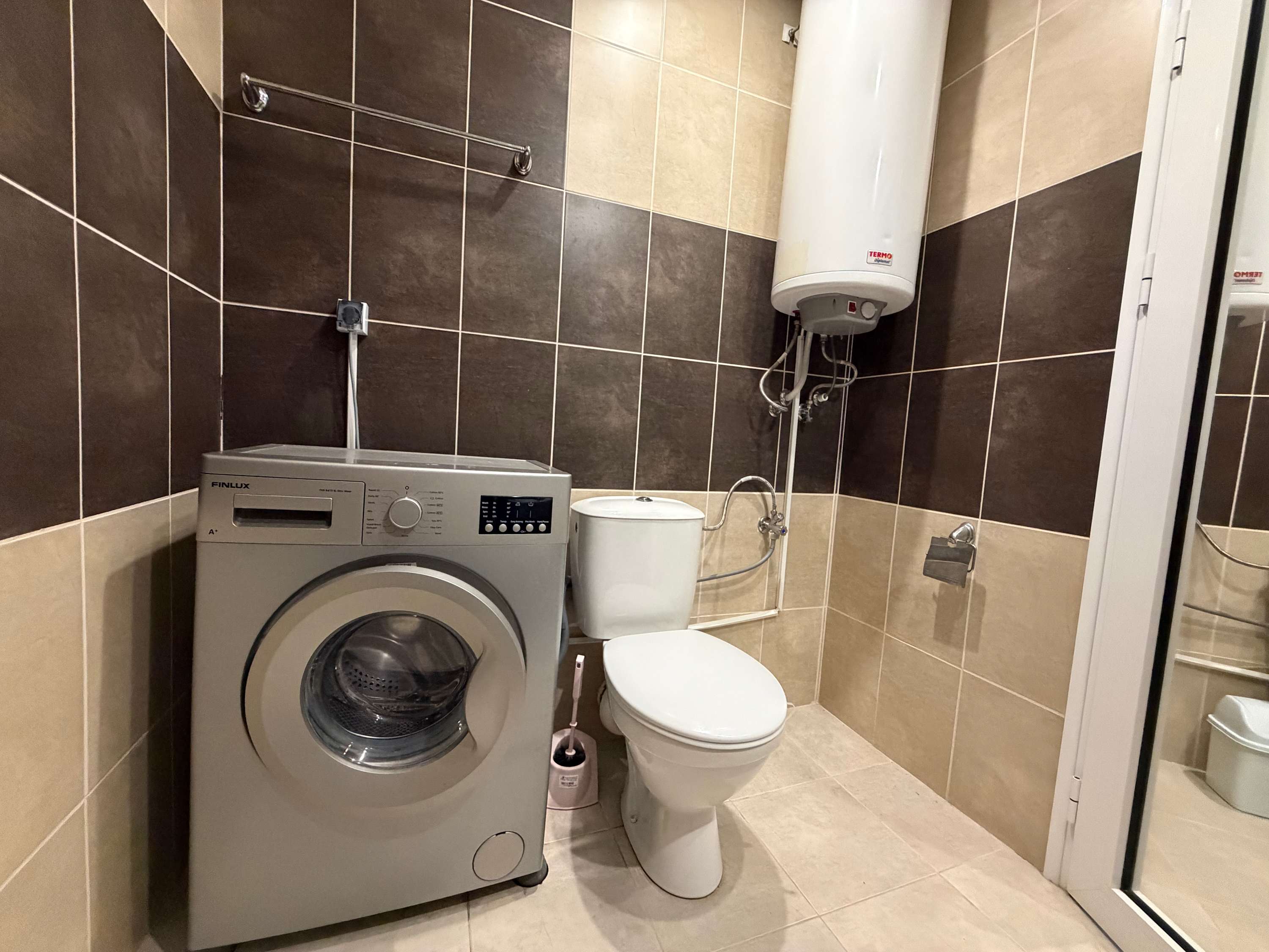 Property thumbnail 10
