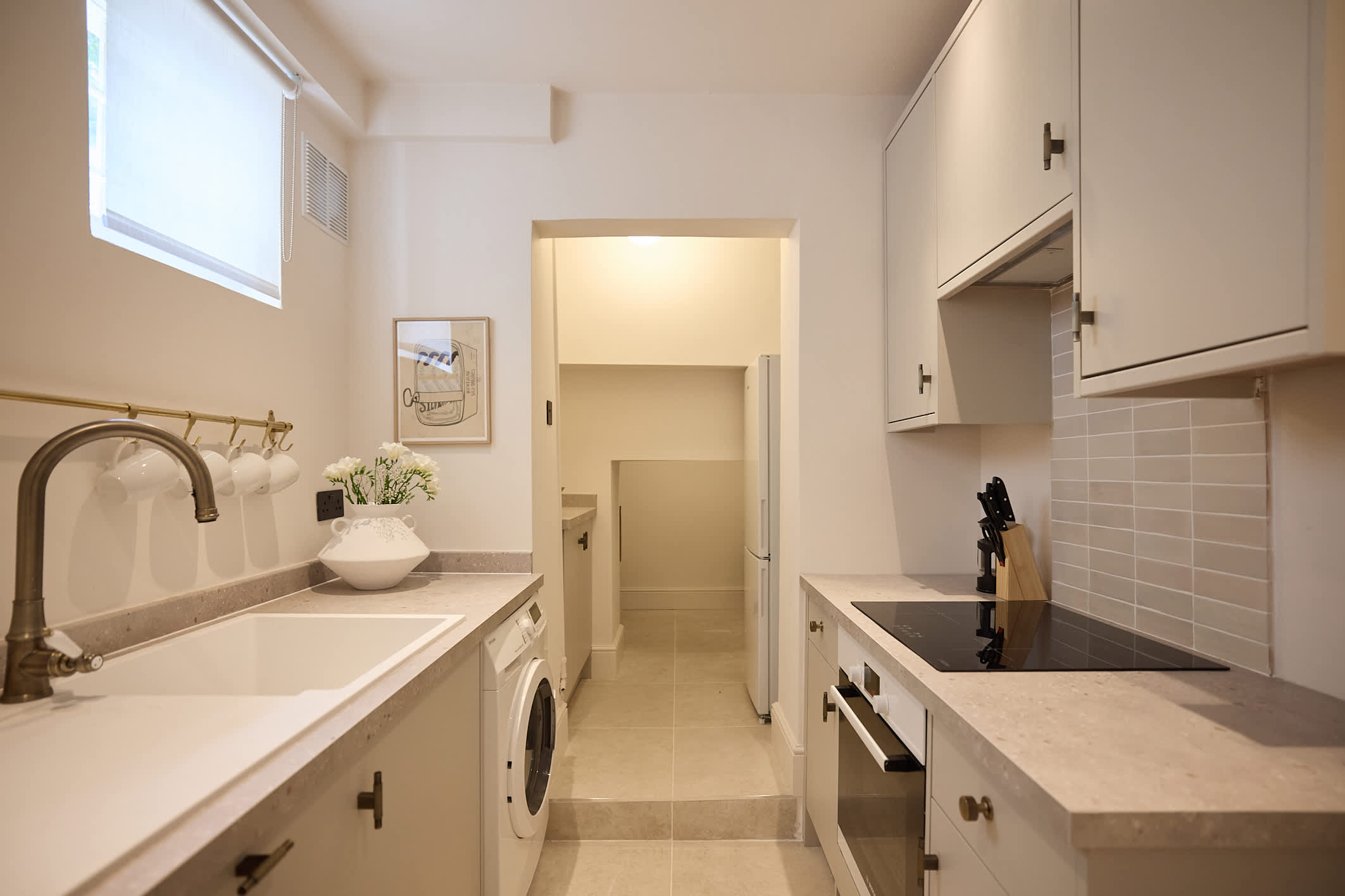View The Ink & Olive Flat Clapham in Crescent Grove 31 SW4 7AF The Ink & Olive Flat Clapham in Crescent Grove 31 SW4 7AF - Property image 10 - VivreStays
