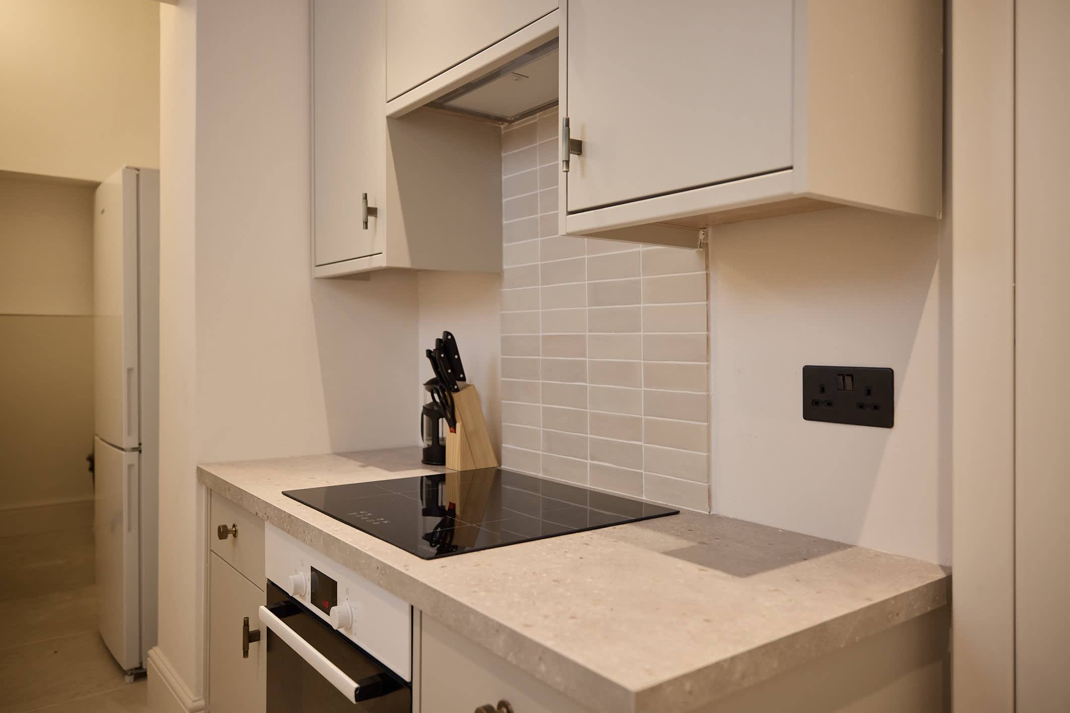 View The Ink & Olive Flat Clapham in Crescent Grove 31 SW4 7AF The Ink & Olive Flat Clapham in Crescent Grove 31 SW4 7AF - Property image 11 - VivreStays