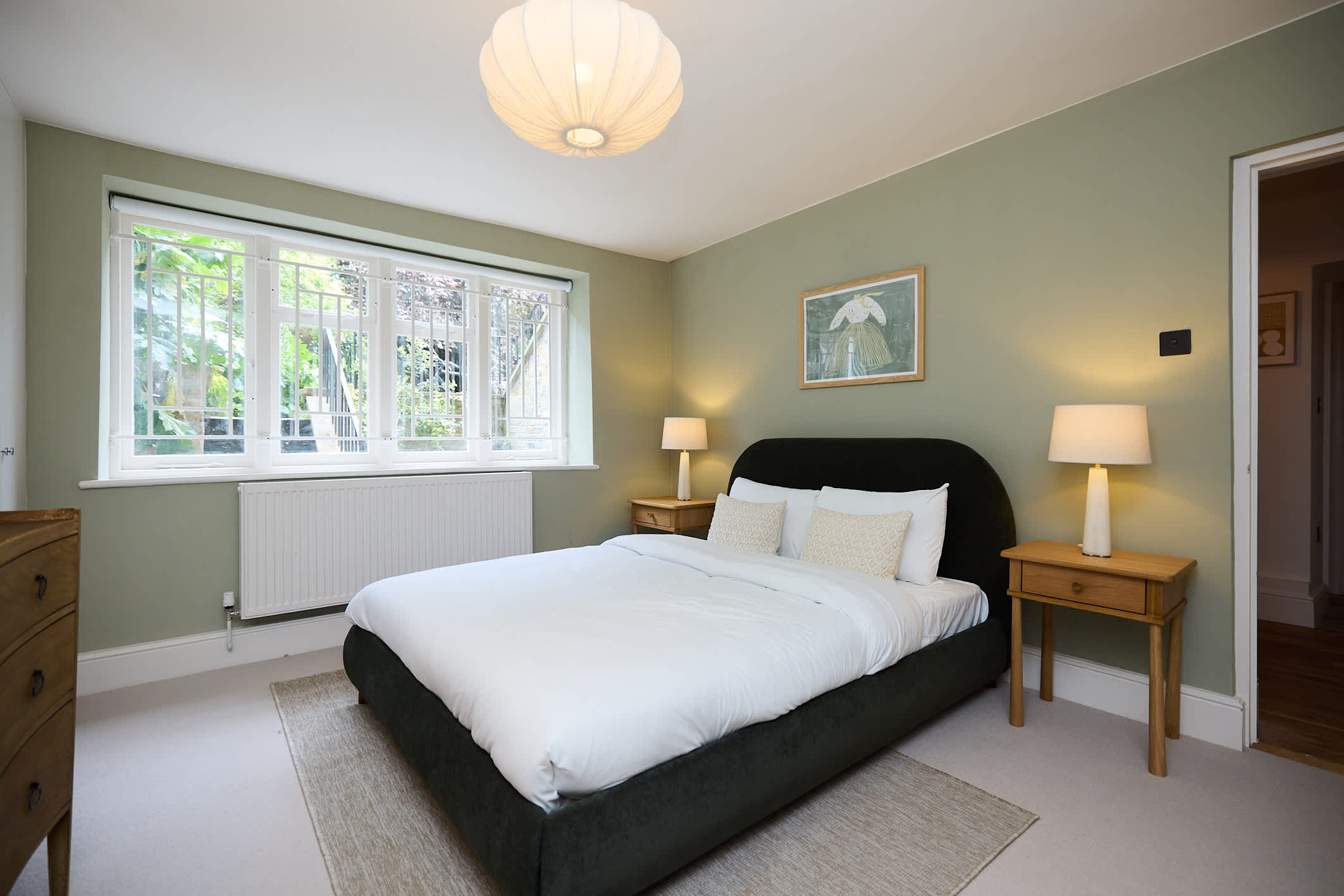 View The Ink & Olive Flat Clapham in Crescent Grove 31 SW4 7AF The Ink & Olive Flat Clapham in Crescent Grove 31 SW4 7AF - Property image 20 - VivreStays