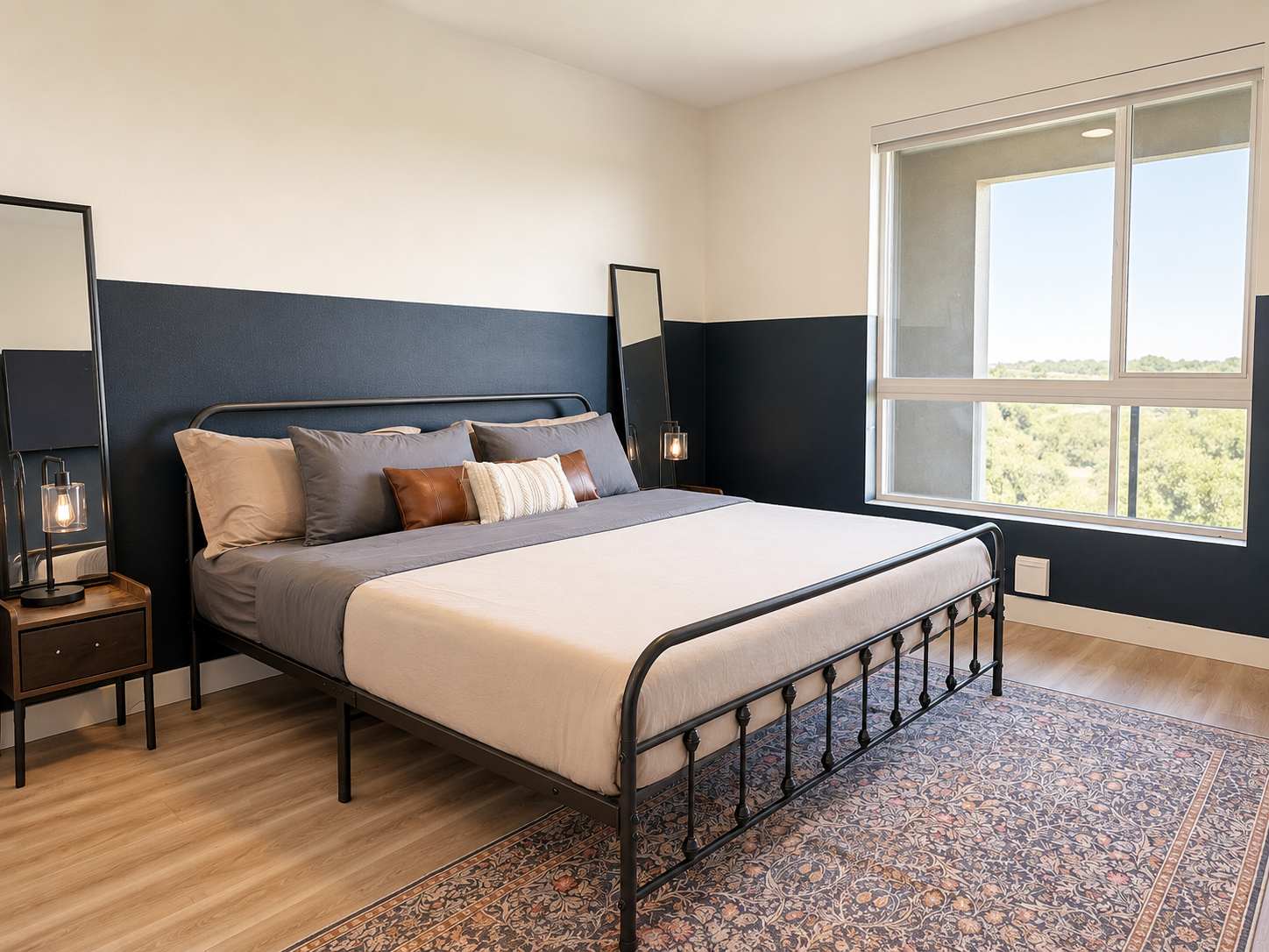 Luxury Apartment 10 Min to Disneyland | Pool & Gym