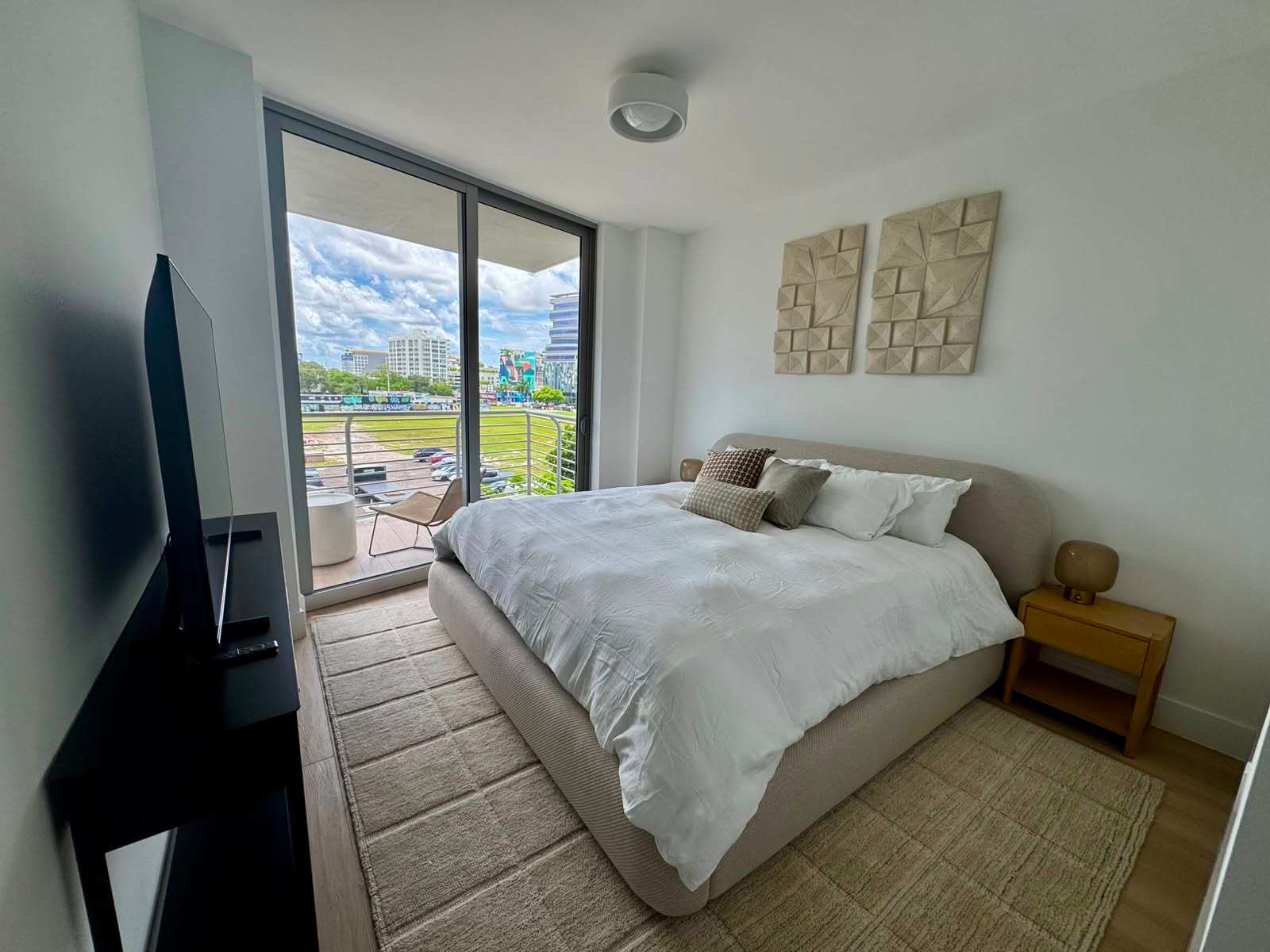 Heart of Brickell | Near Downtown & City Centre