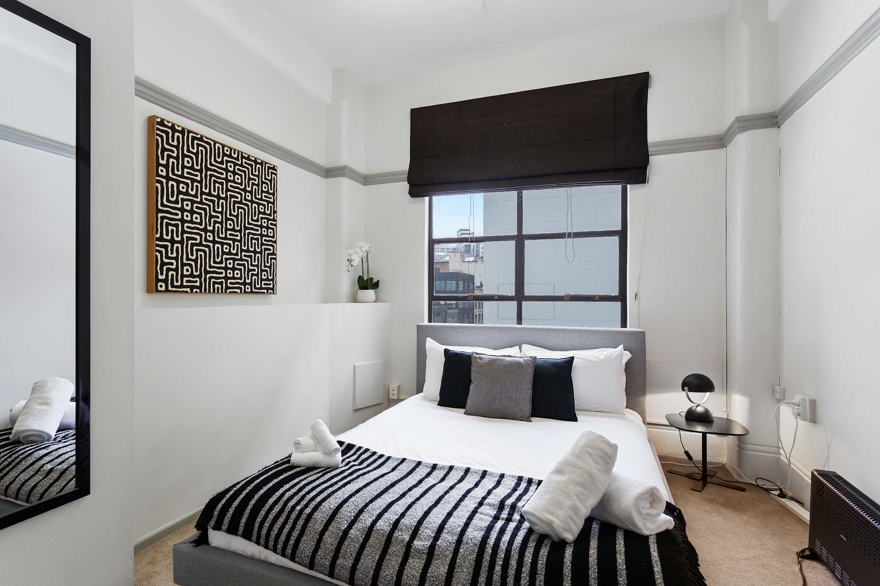 Lovely 1 Bedroom Unit in CBD by Zodiak Stays | Photo 2