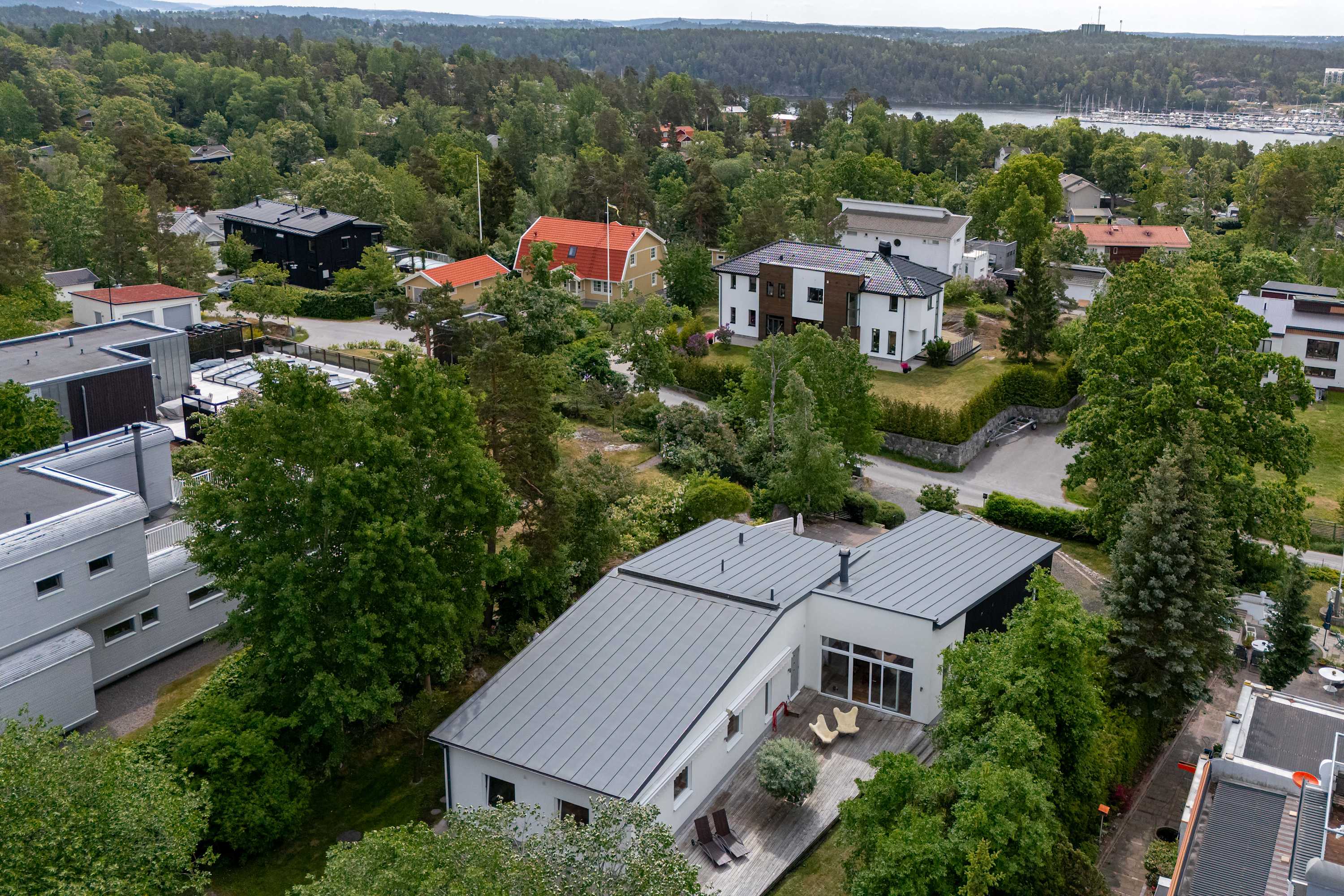 Family Home in Nacka, 4BR, Garden, Near Stockholm