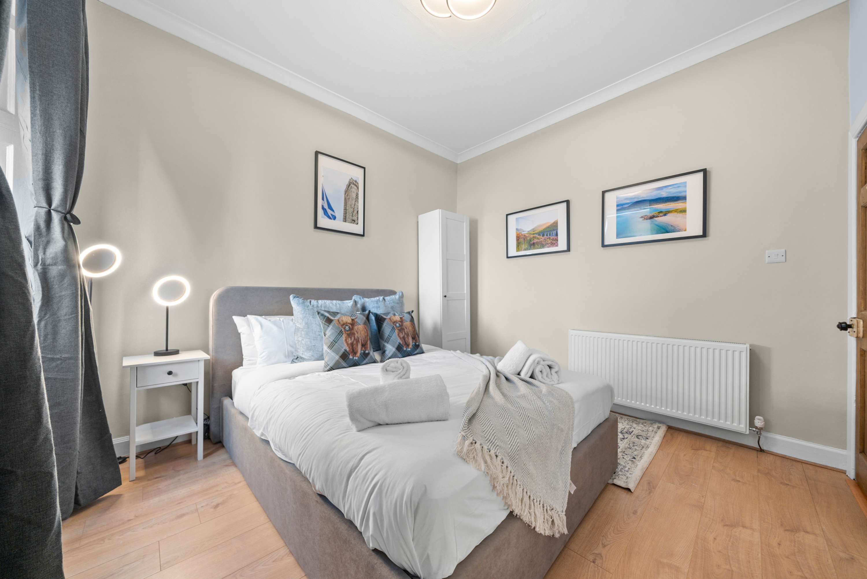 Castle Terrace : 4 Bed Edwardian Luxury Residence in Stirling City Centre in Queen Street 6 FK8 1HN - Property image 17 - VivreStays