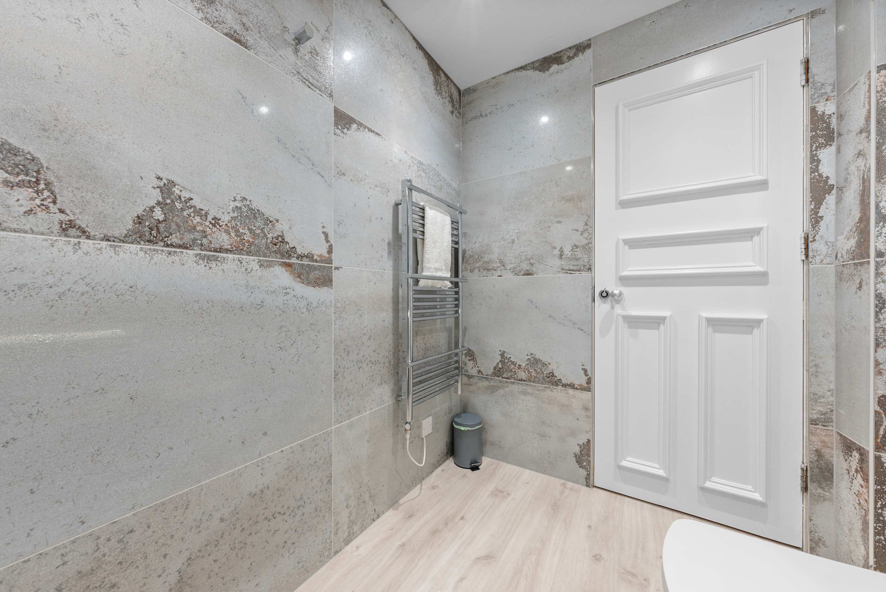 West George Street: 2 Bed City Centre Luxury Apartment in Glasgow in 2/2 121 West George Street G2 1QR - Property image 19 - VivreStays