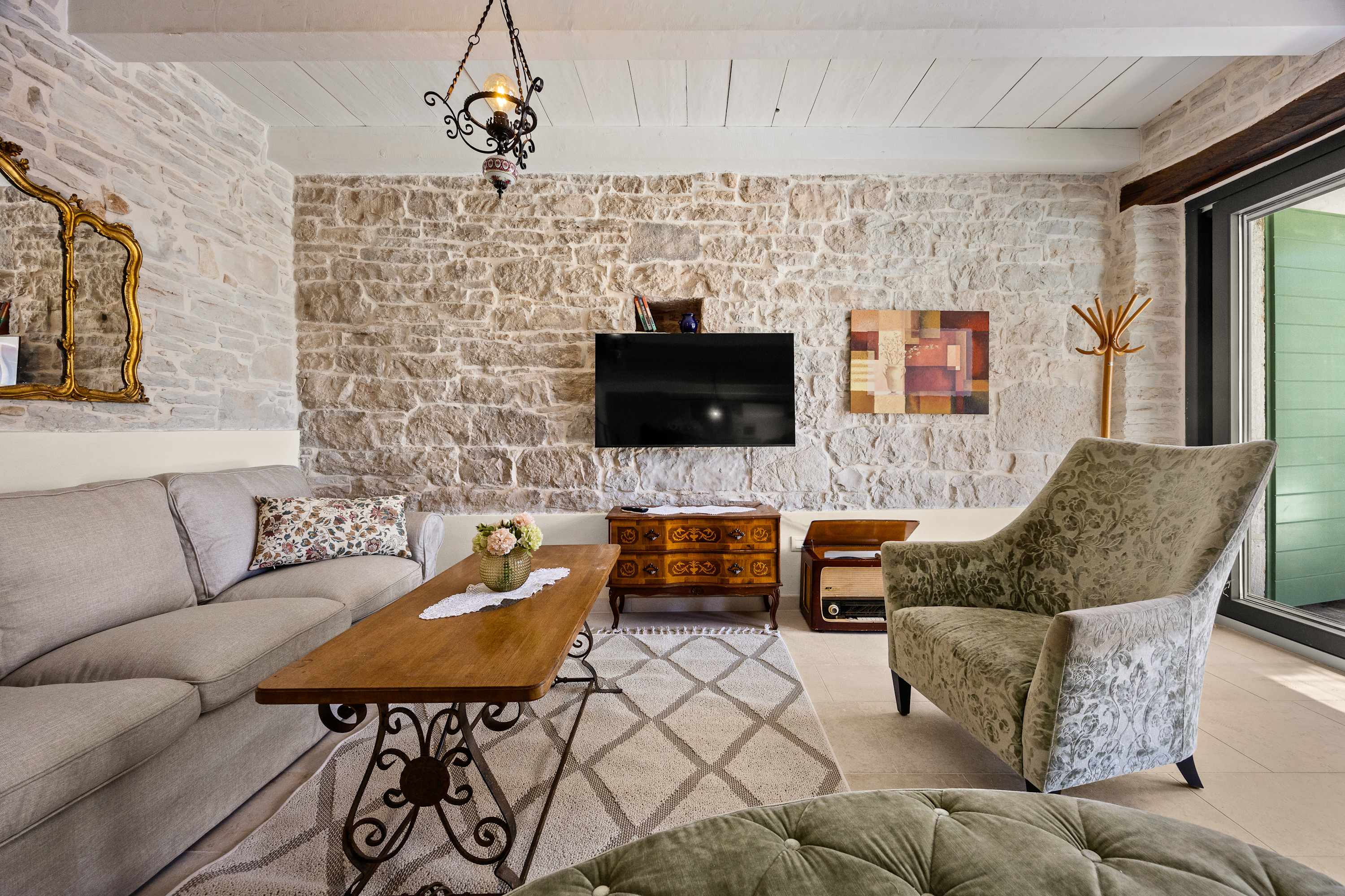 Countryside Holiday House Mir with private pool
