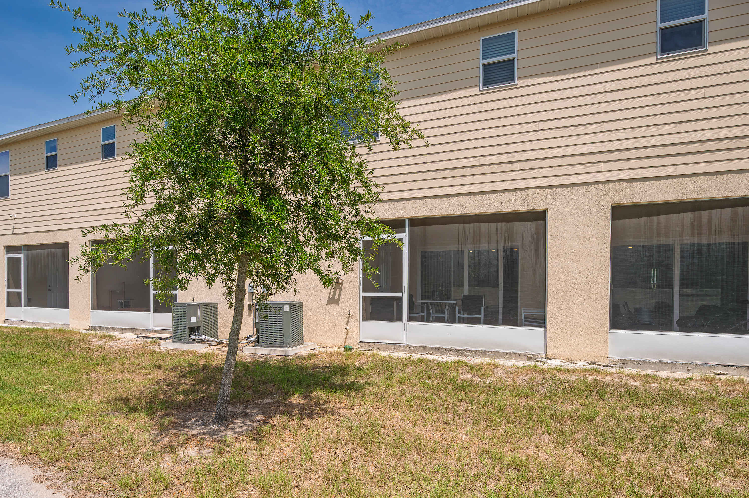 Spacious townhouse with grill & near Magic Kingdom