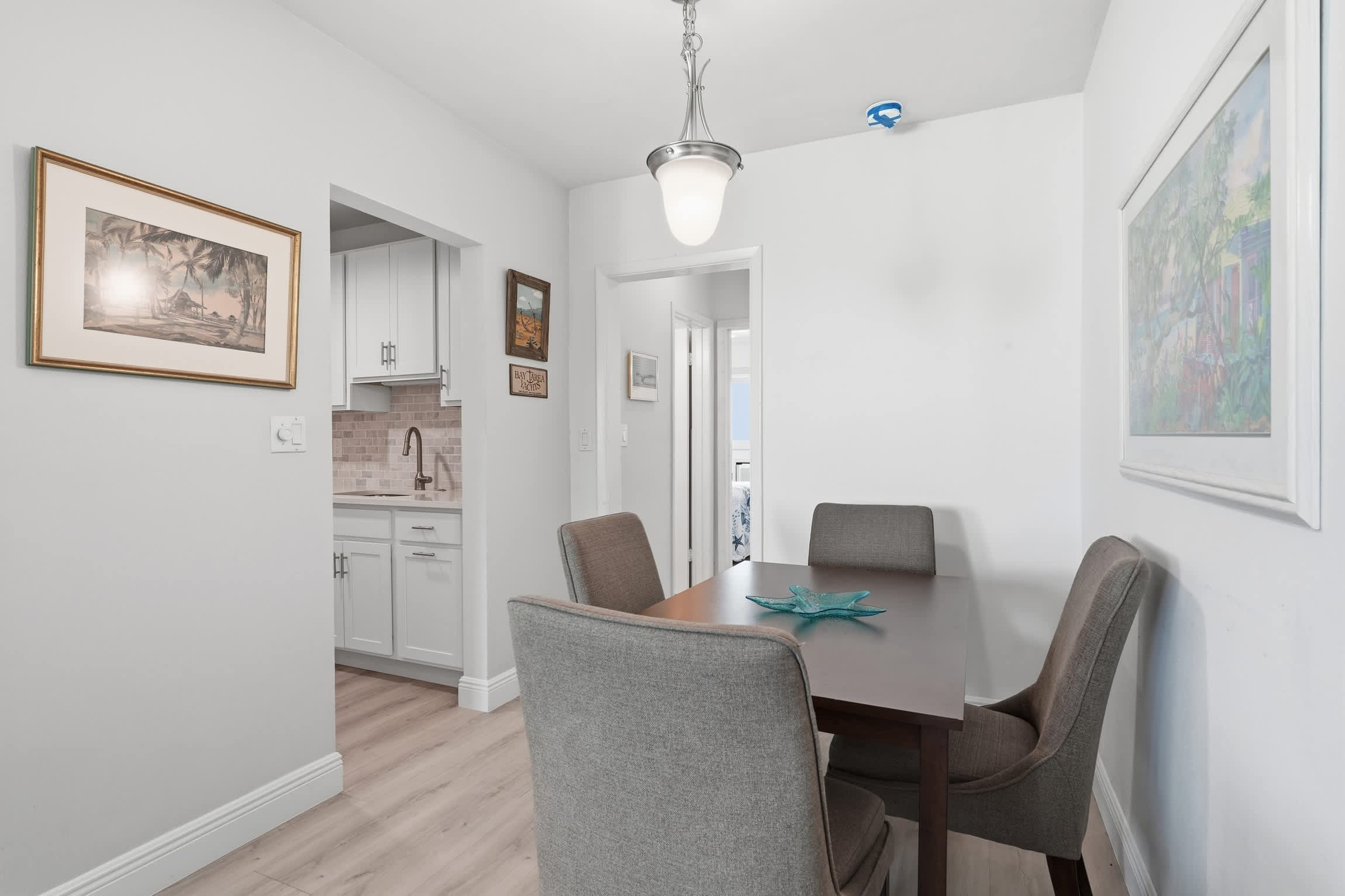 First Floor Condo Walk to Beach Dining | Photo 9