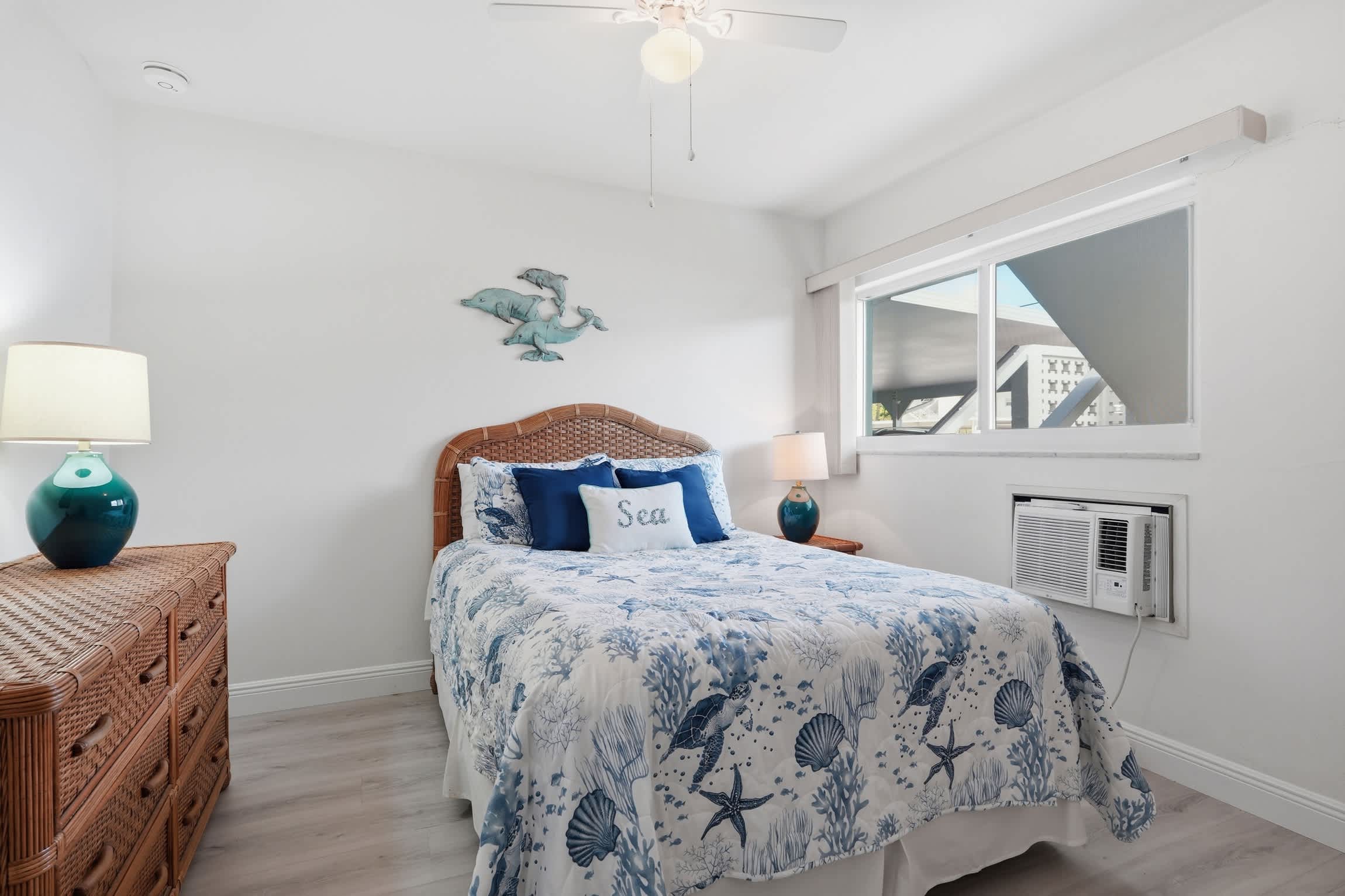 First Floor Condo Walk to Beach Dining | Photo 2