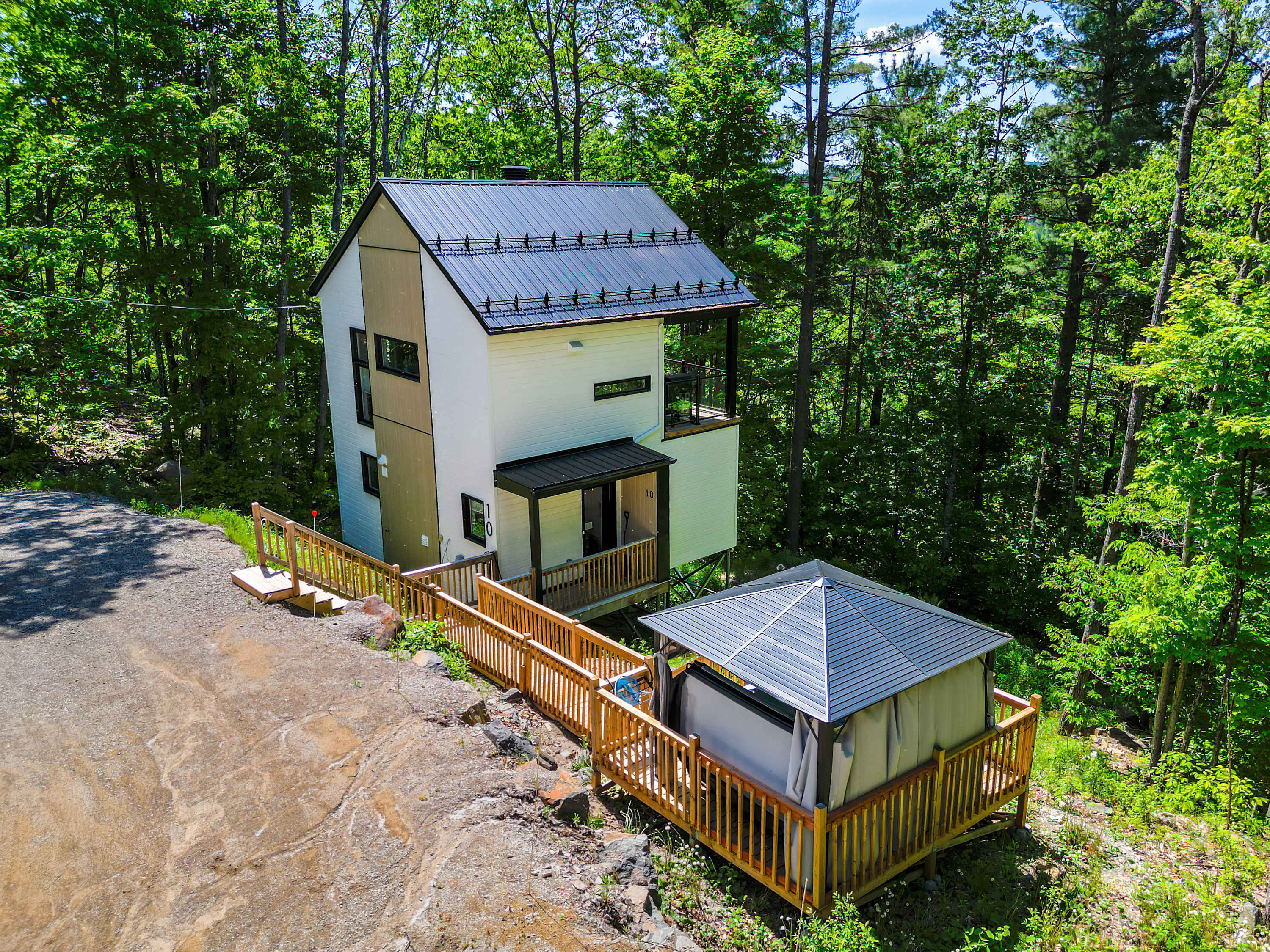 Chalet image 27