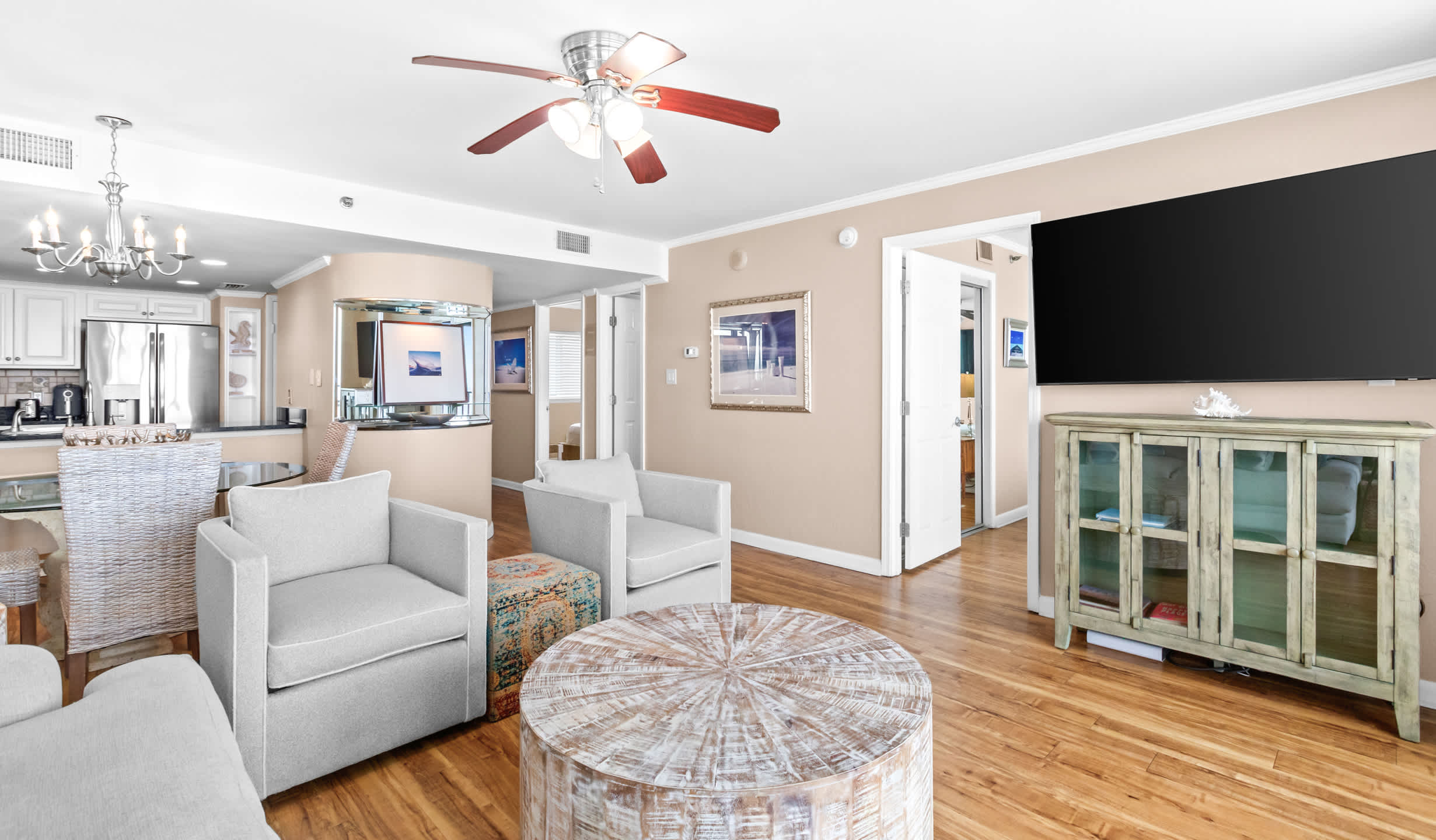 One Seagrove Place 1406 | Photo 17