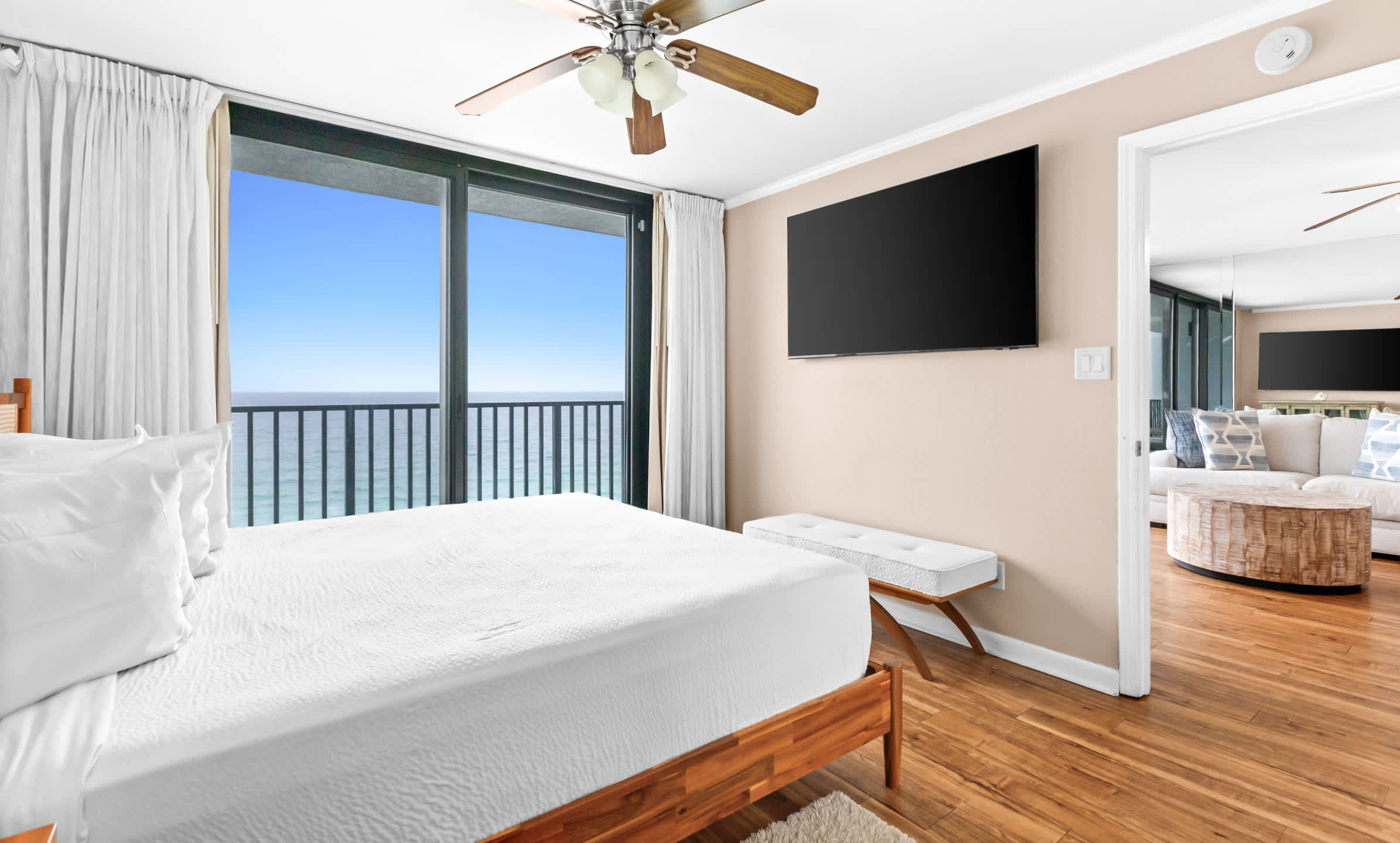 One Seagrove Place 1406 | Photo 21