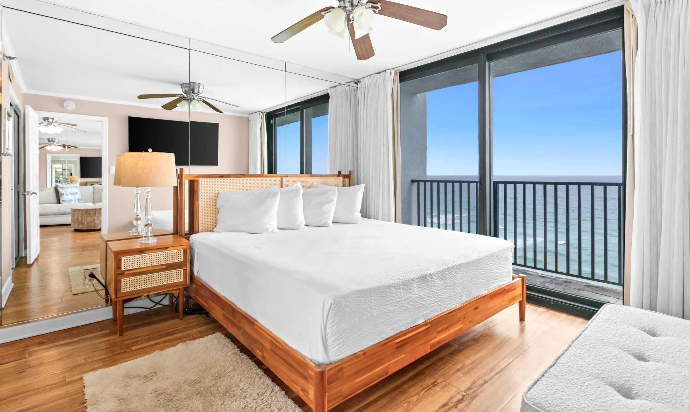 One Seagrove Place 1406 | Photo 3