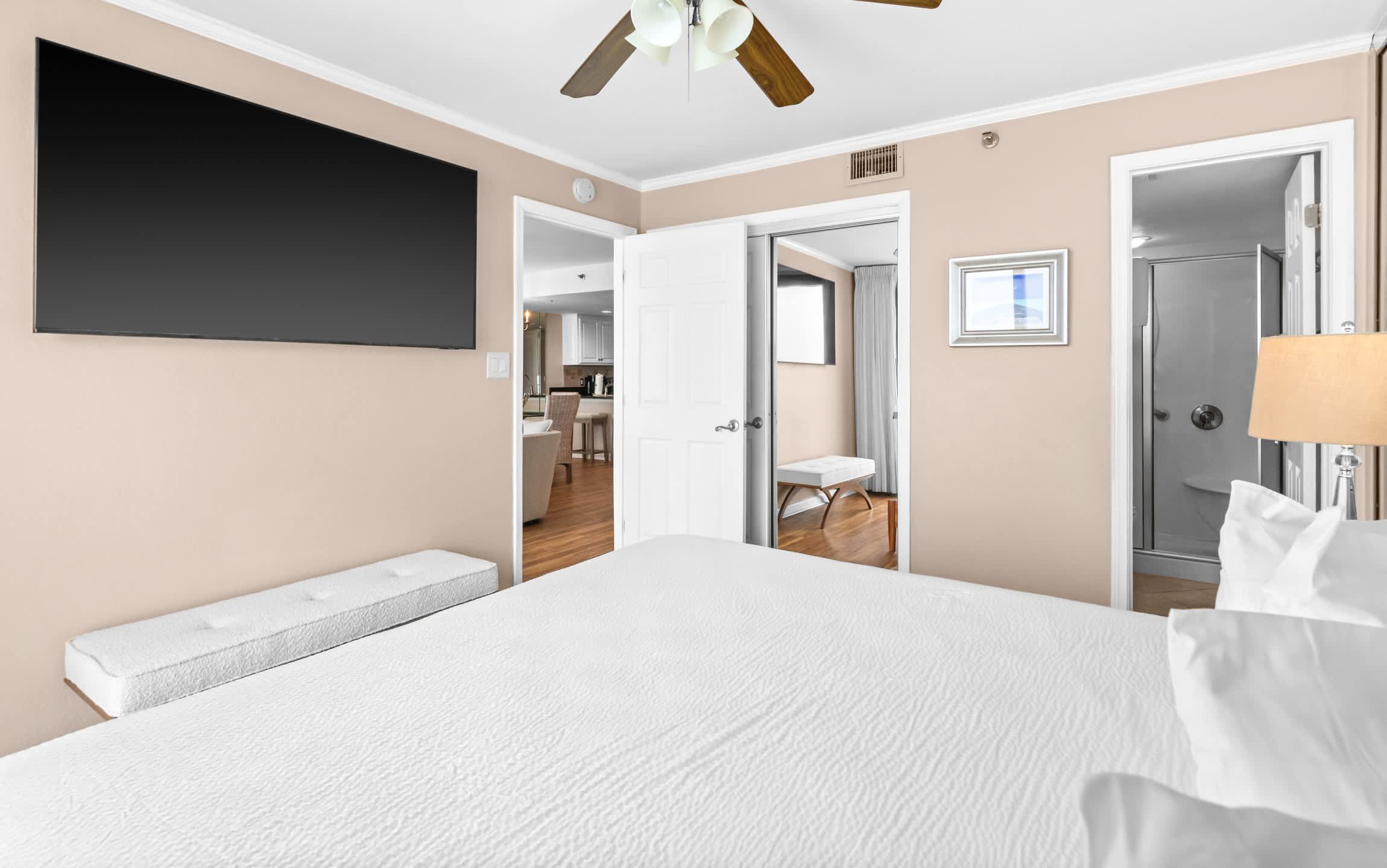 One Seagrove Place 1406 | Photo 22