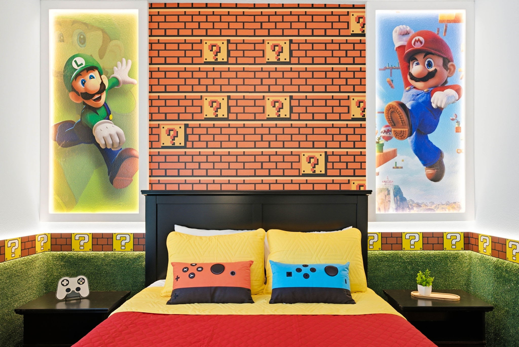 Beautiful Home, Themed Rooms, Prime Location