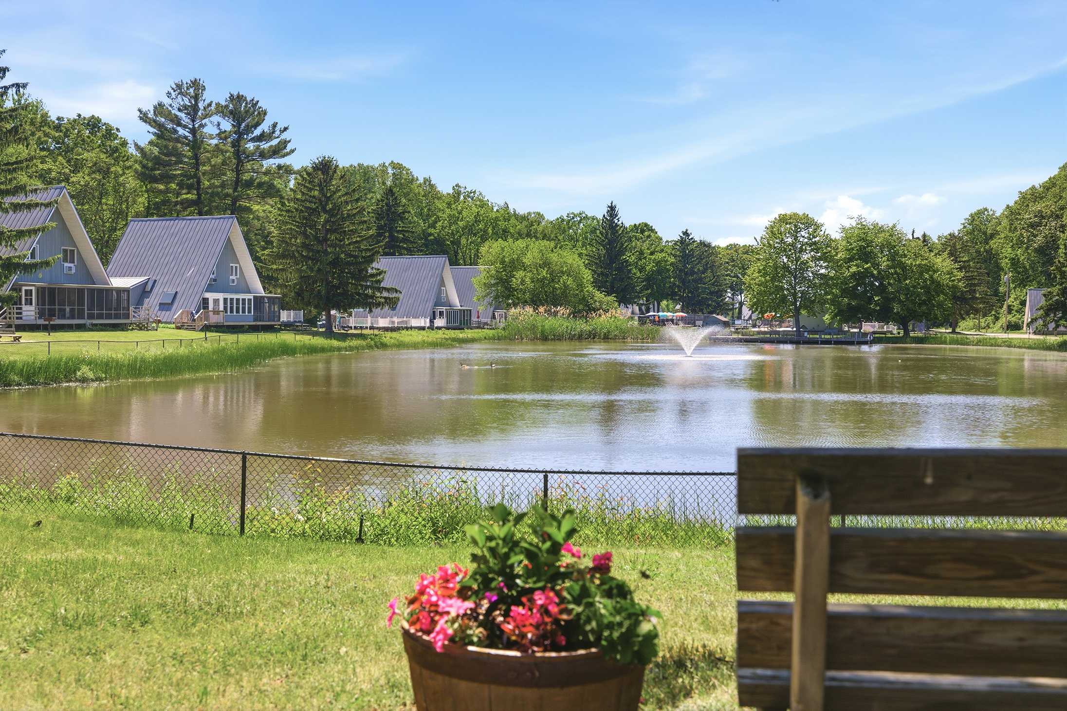 Chalet on the Lake blends lakeside fun with peaceful surroundings.