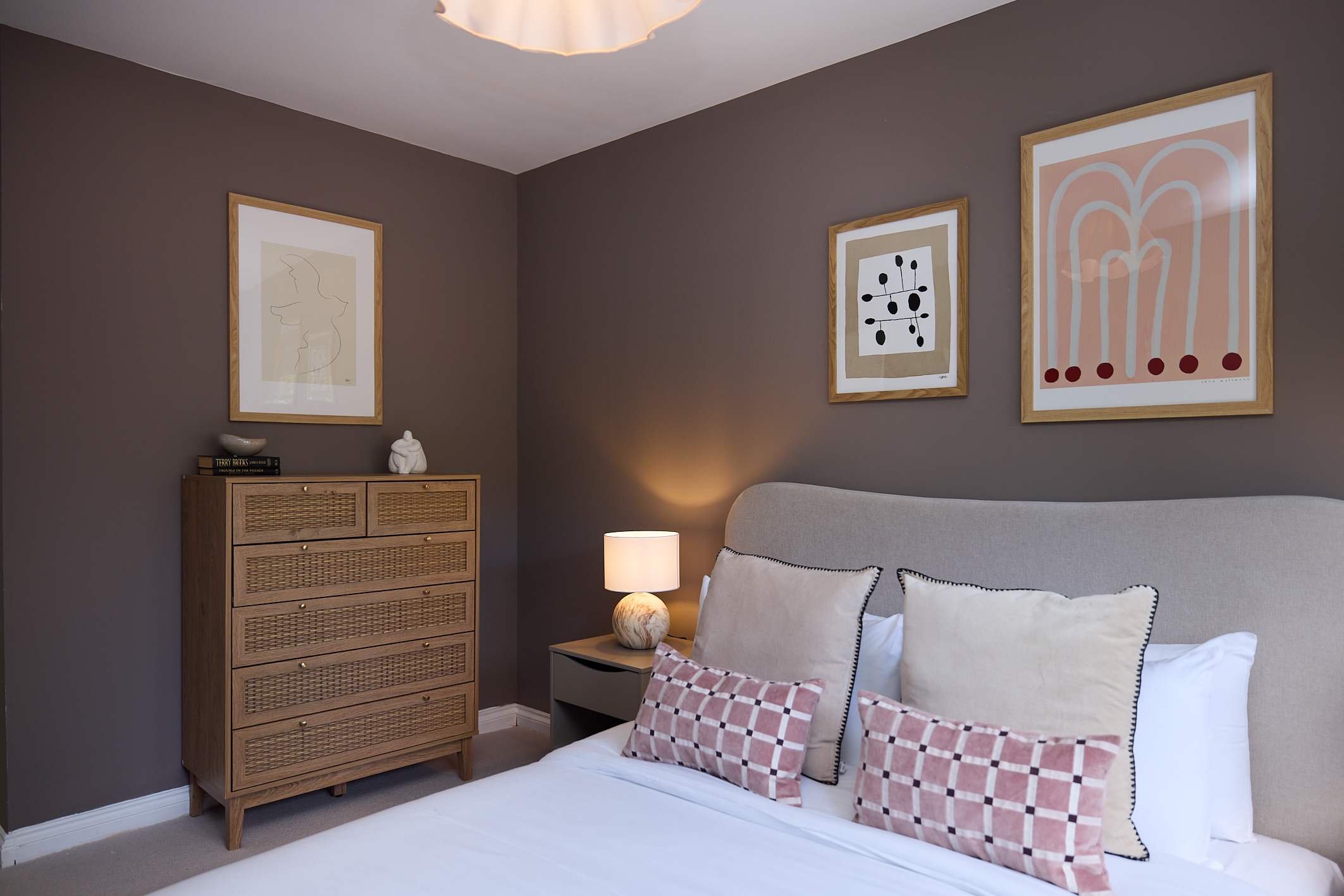 Oak & Earth Isle of Dogs Apartment in Mellish Street 161 E14 8PJ - Property image 15 - VivreStays