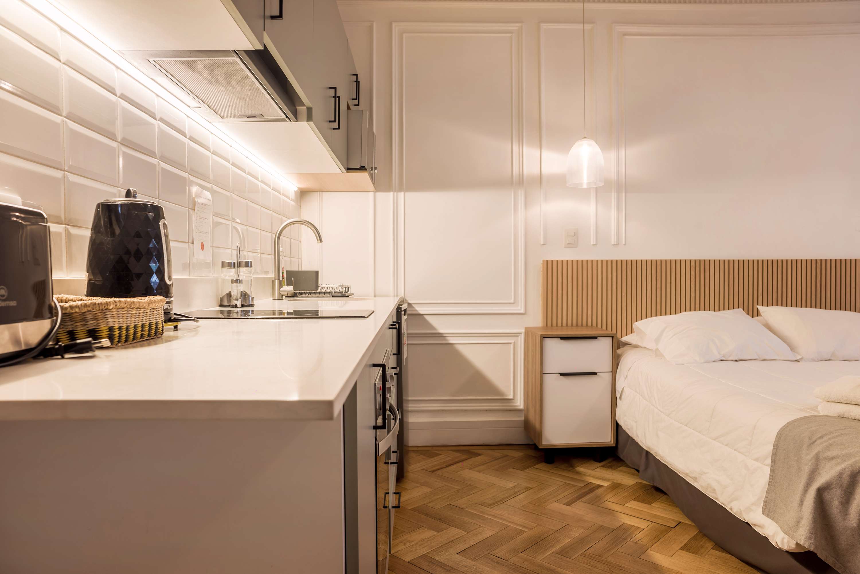 Modern Studio  in Salvador Near Metro Fits 4
