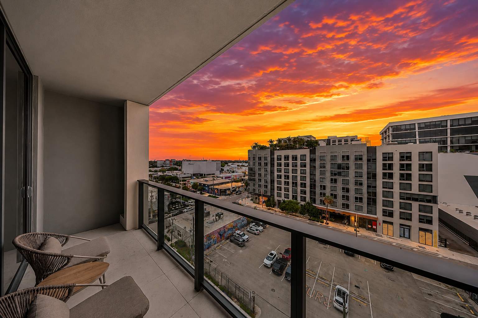 Studio Escape | Rooftop Pool | Brickell Minutes