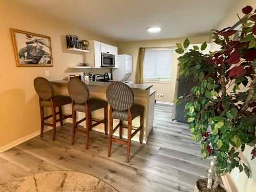 Cozy & Quiet Columbus Getaway Near Downtown
