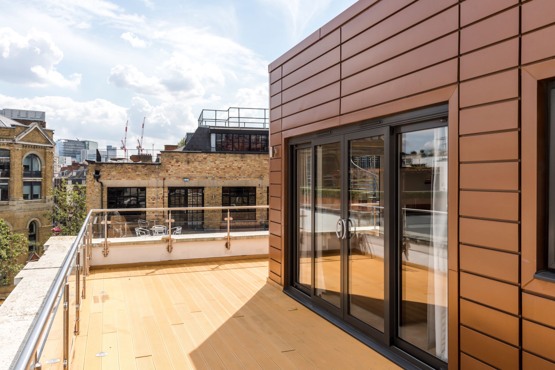 Farringdon 5-Bed Penthouse · Terrace · Sleeps 10 in Eyre Street Hill, 1 EC1R - Property image 5 - VivreStays
