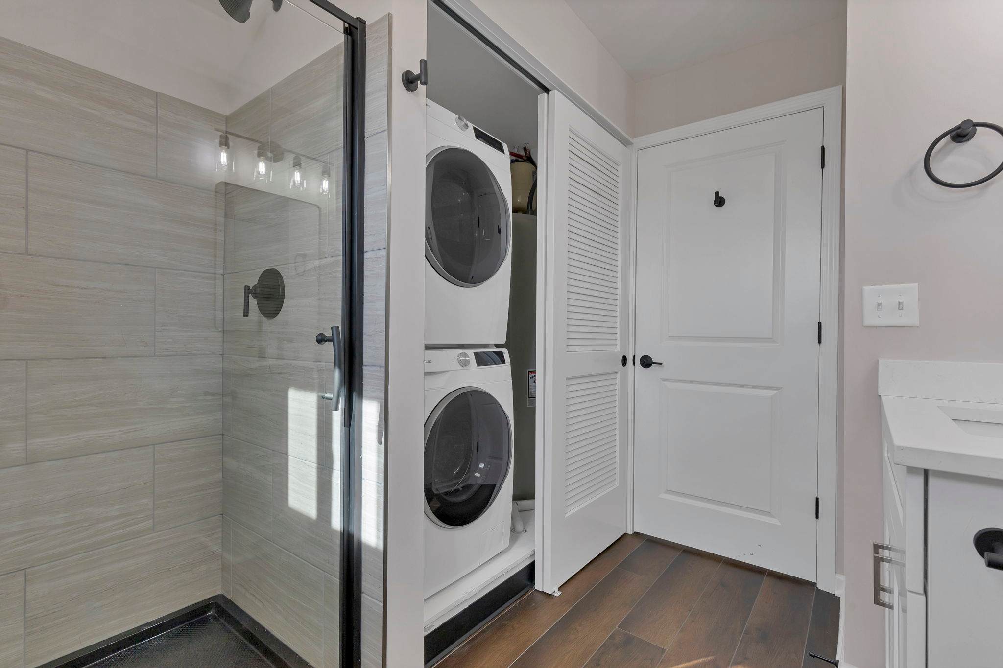 The Parlor Suite | Studio in Olde Towne East
