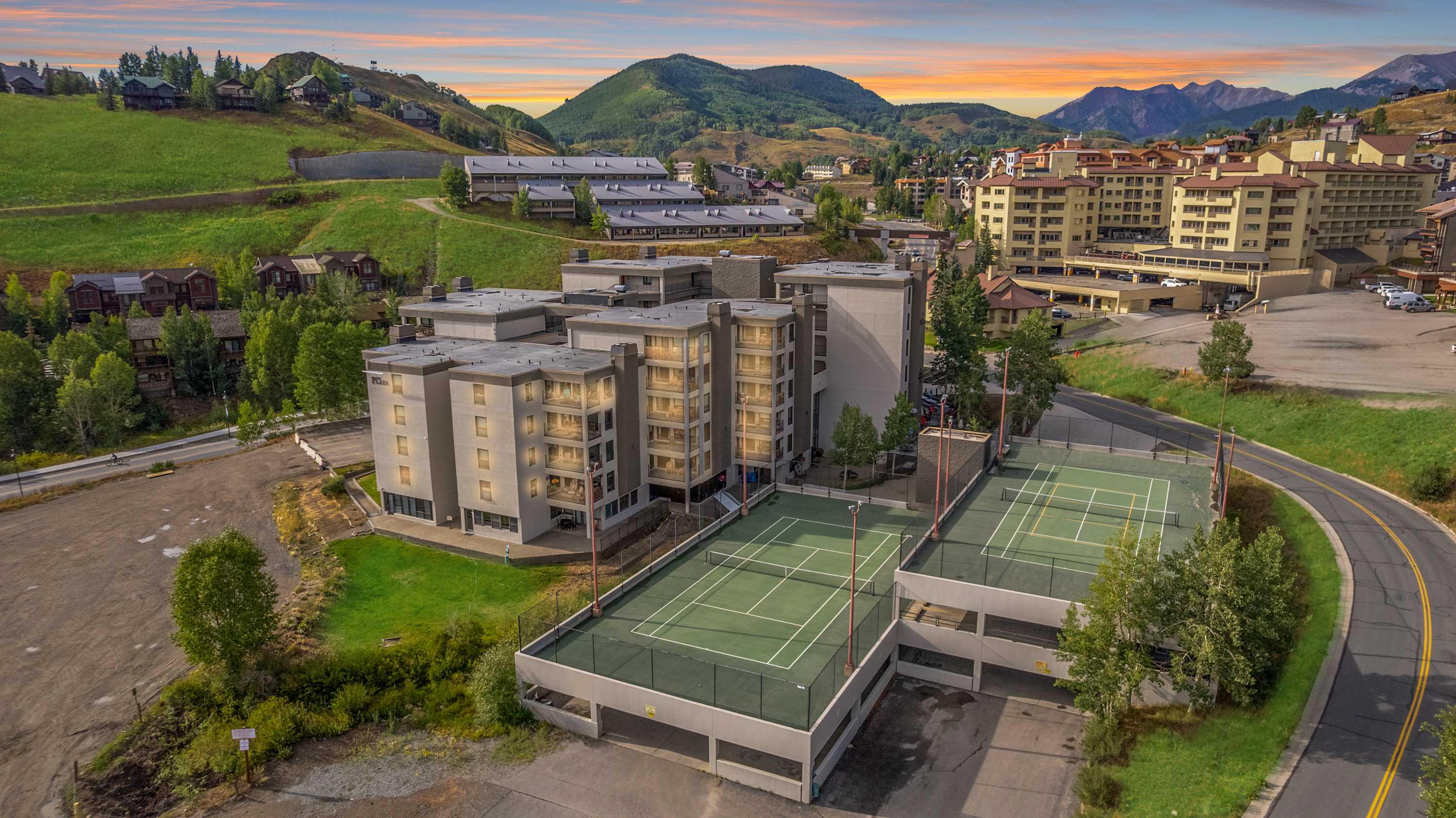 Plaza 641 at Woodcreek — 2BR Walk to Crested Butte Lifts in Crested Butte, CO