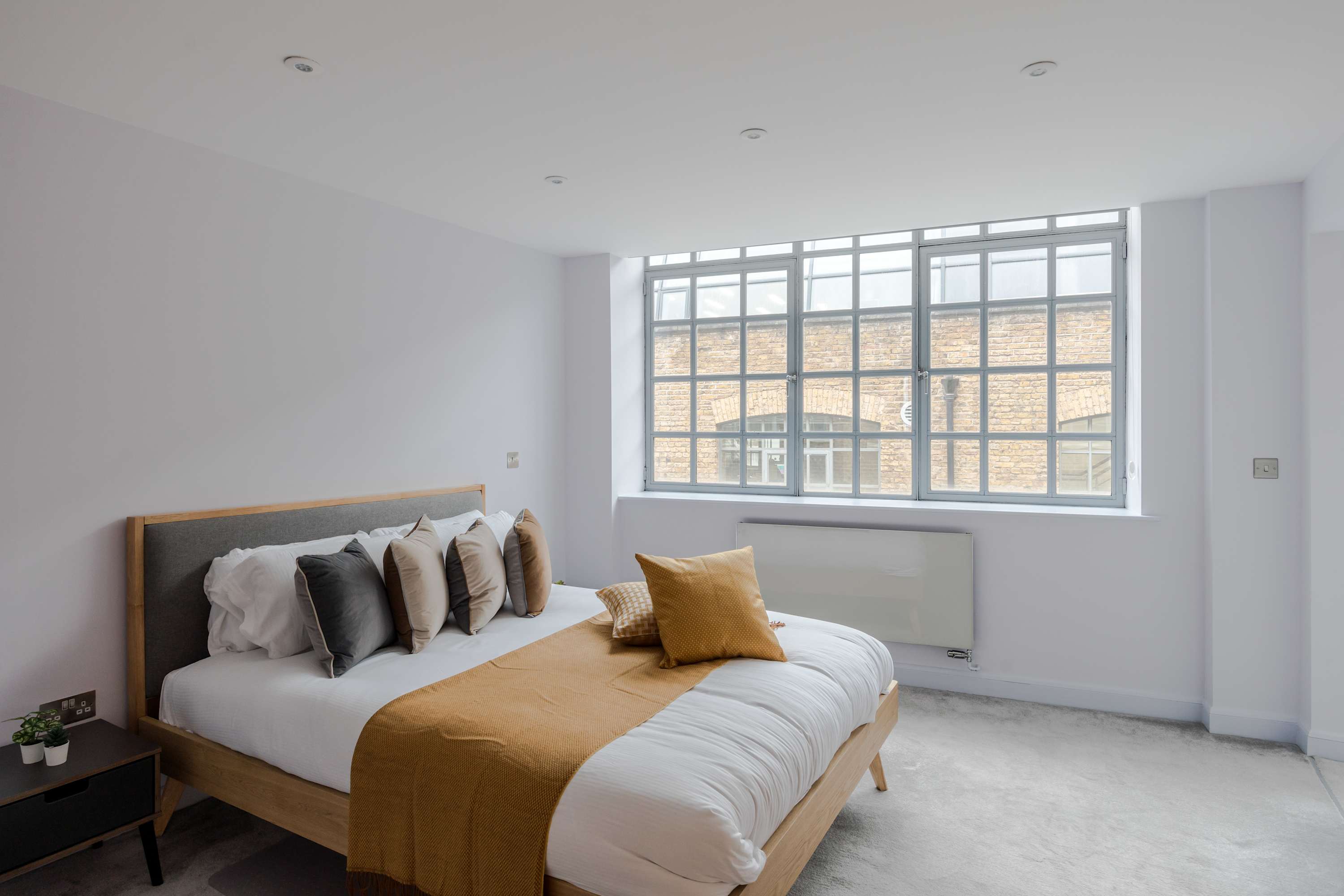 Clerkenwell 3-Bed Apartment · Lift · Sleeps 8 in Eyre Street Hill, 2 EC1R - Property image 9 - VivreStays