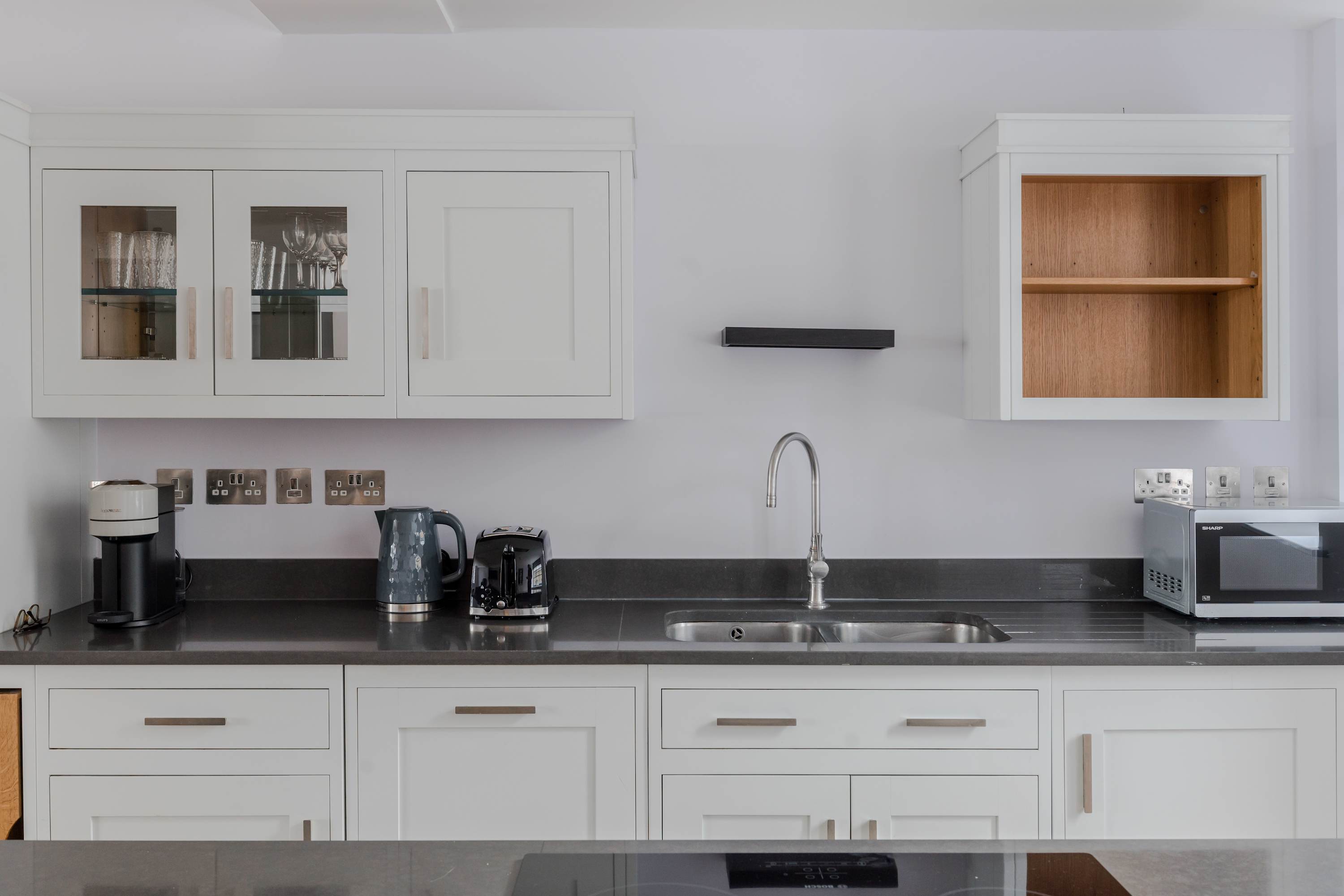 Clerkenwell 3-Bed Apartment · Lift · Sleeps 8 in Eyre Street Hill, 2 EC1R - Property image 18 - VivreStays