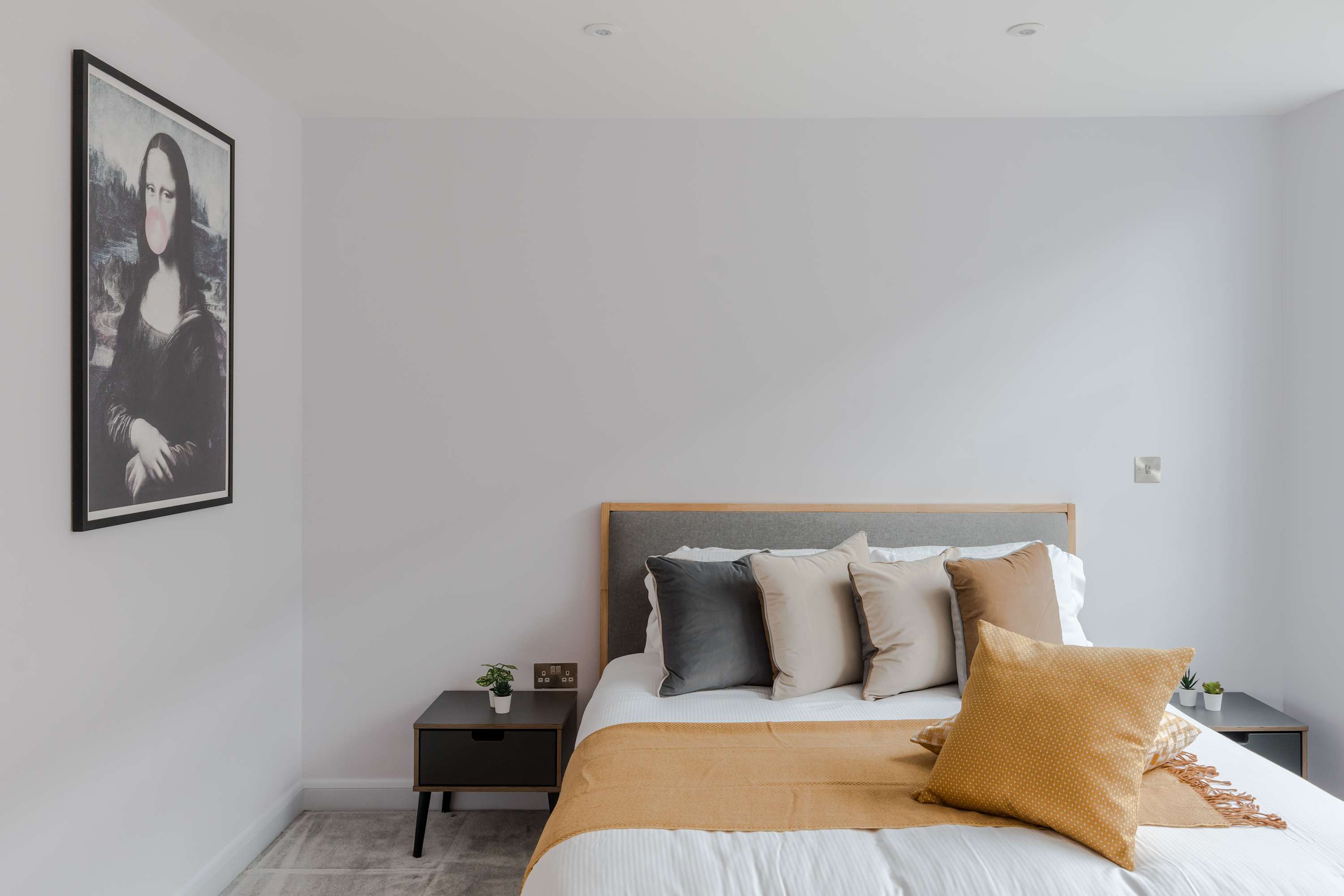 Clerkenwell 3-Bed Apartment · Lift · Sleeps 8 in Eyre Street Hill, 2 EC1R - Property image 26 - VivreStays
