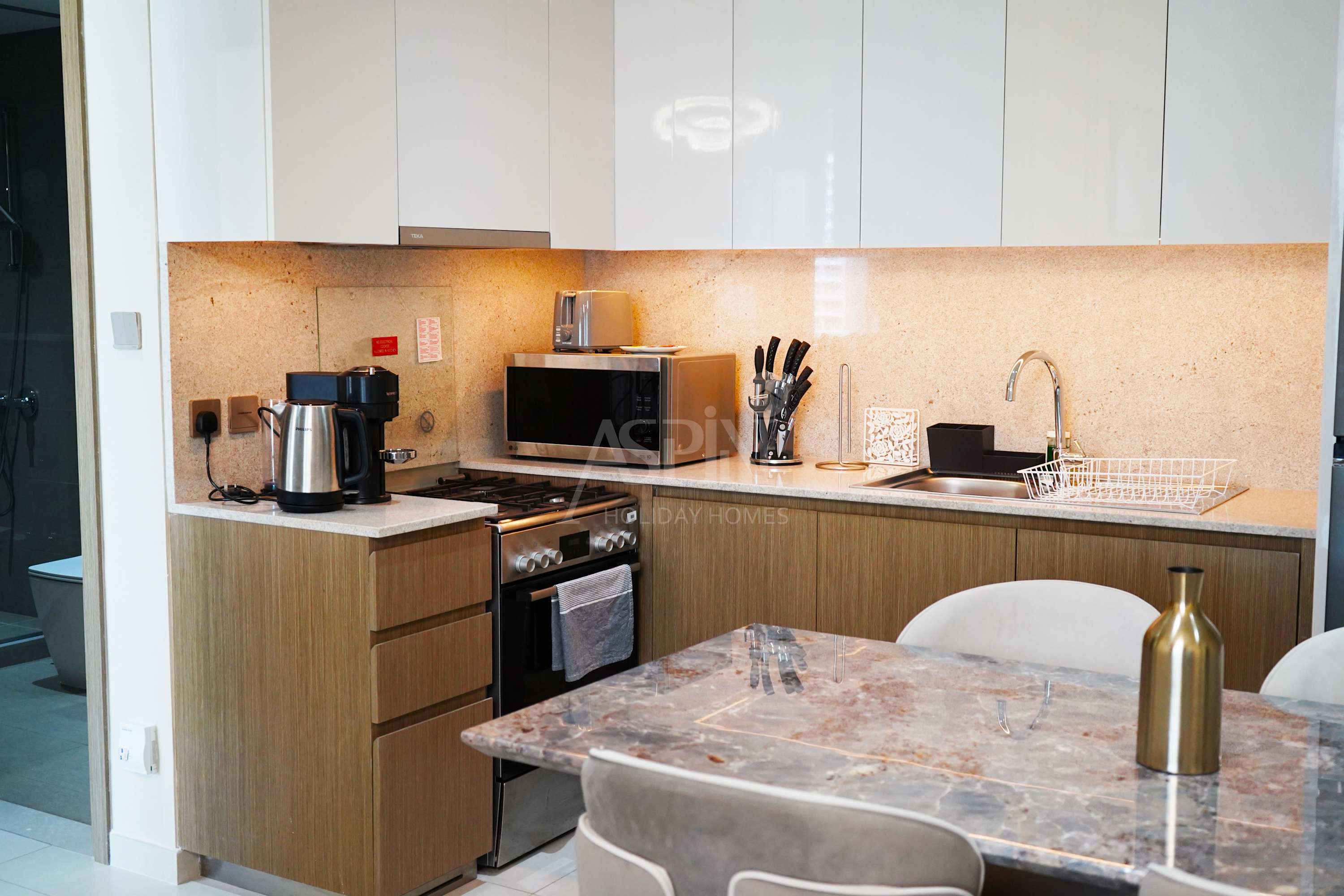 Burj Royal 1BR-Monthly Stay-Bills Included