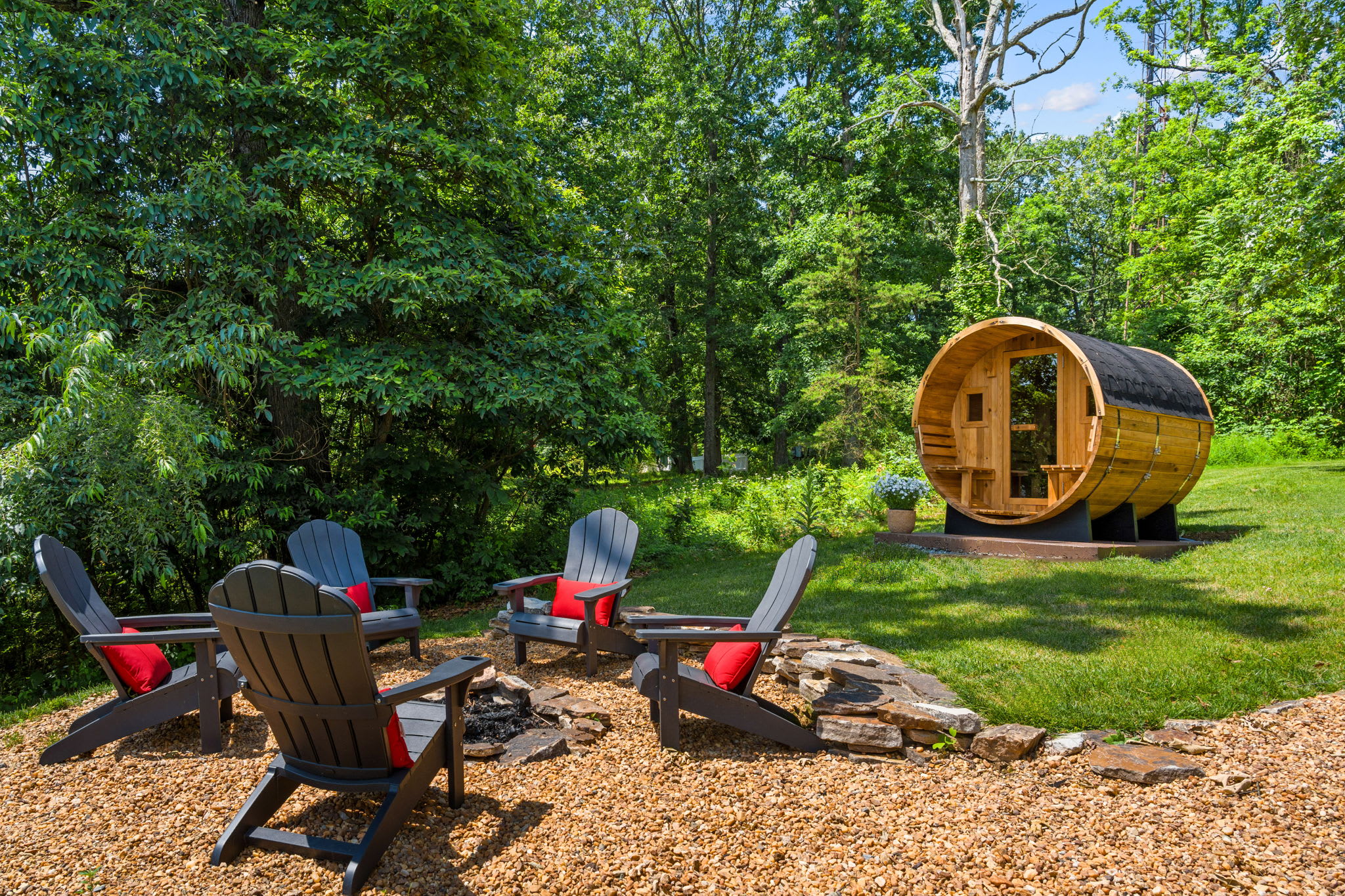 Modern Design w/Hot Tub, Sauna, Dome & Game Room