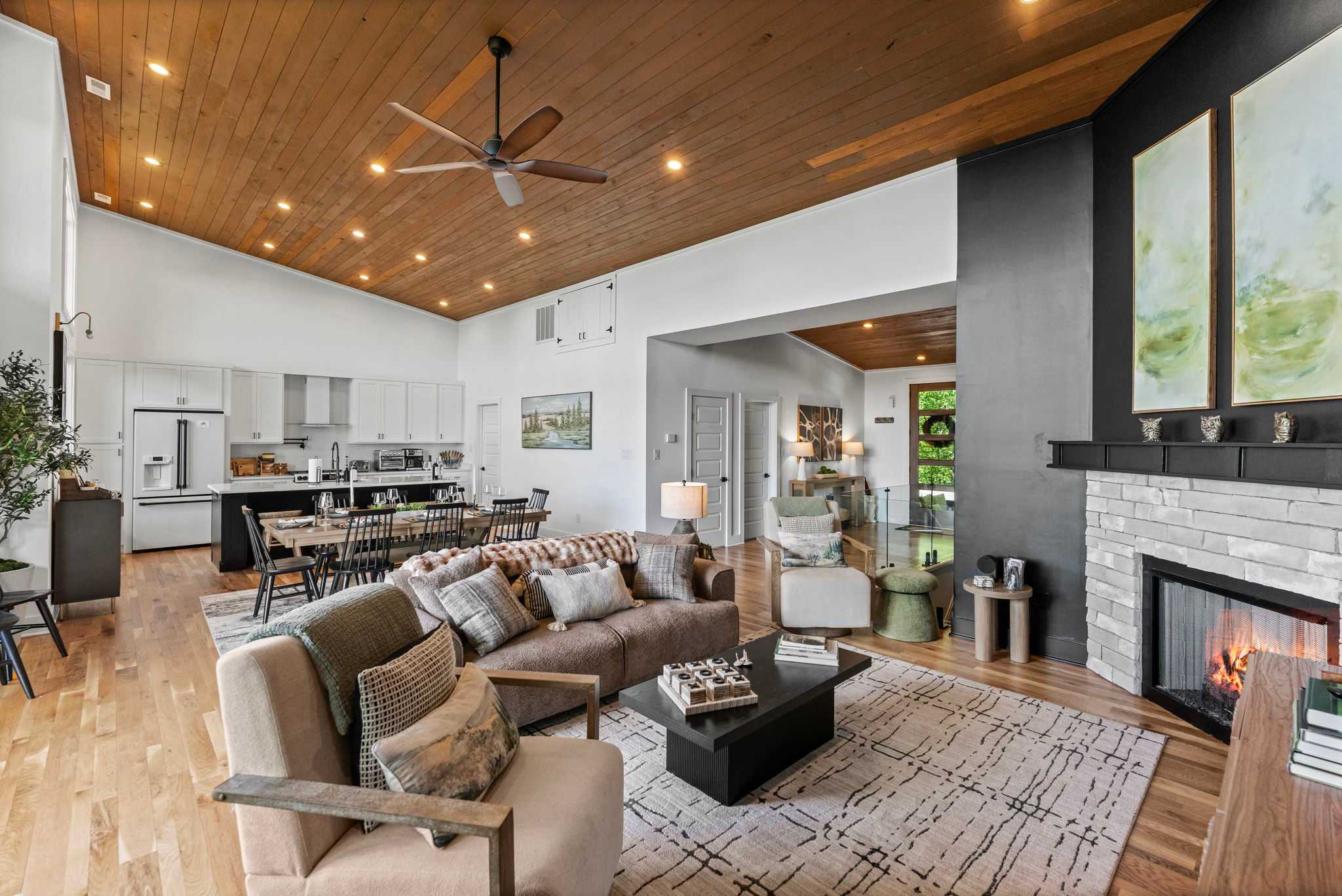 Modern Design w/Hot Tub, Sauna, Dome & Game Room
