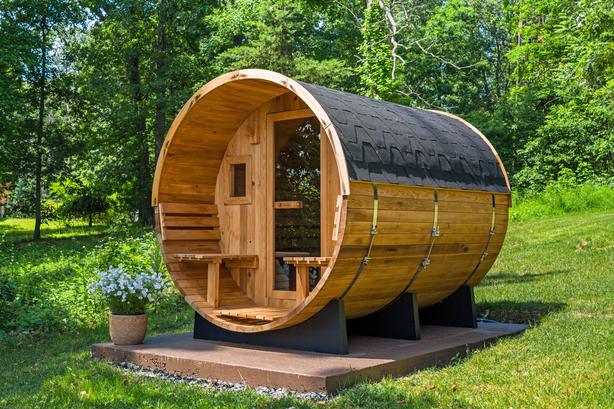 Modern Design w/Hot Tub, Sauna, Dome & Game Room